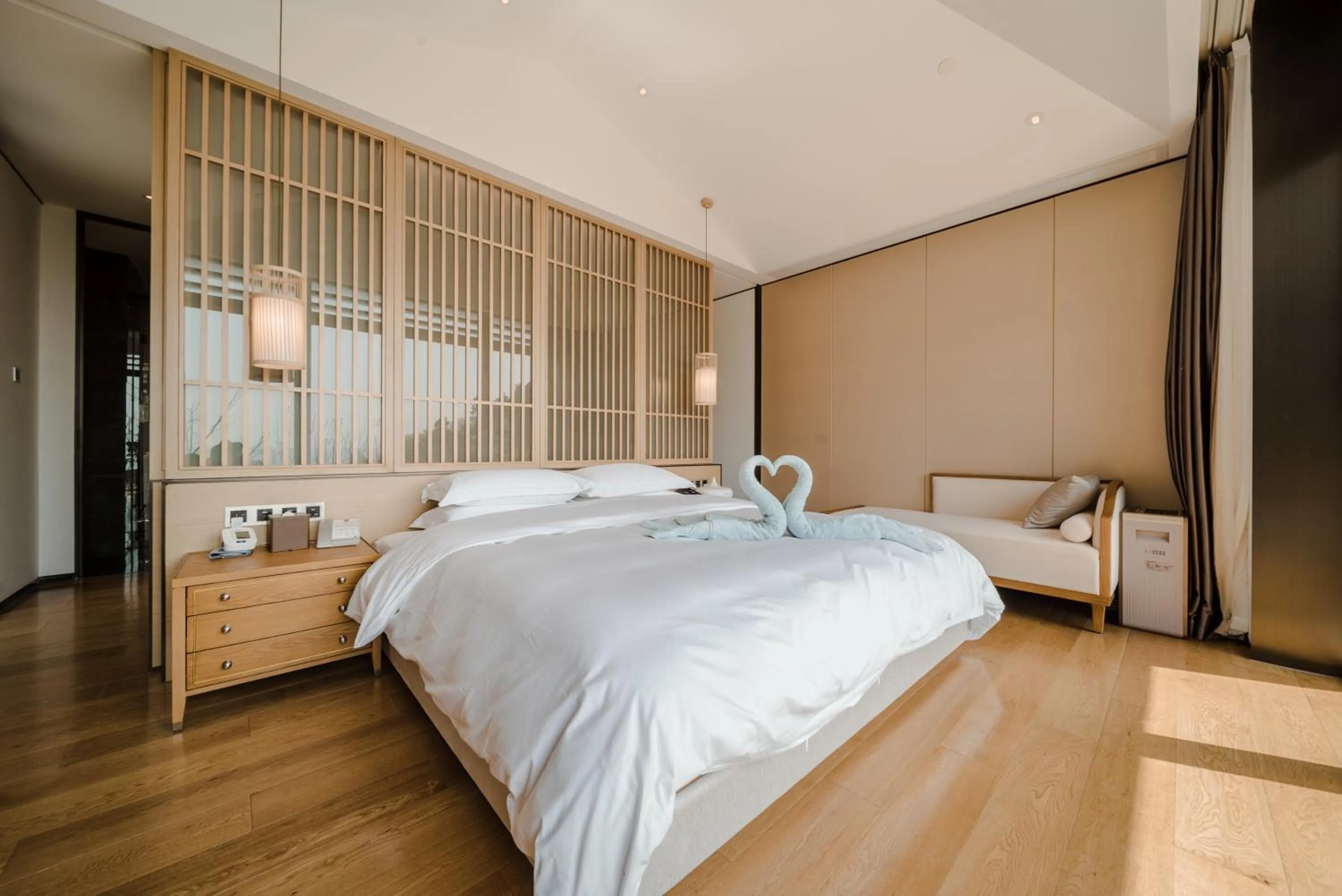Bedroom in G-Luxe by Gloria Taimei Suzhou