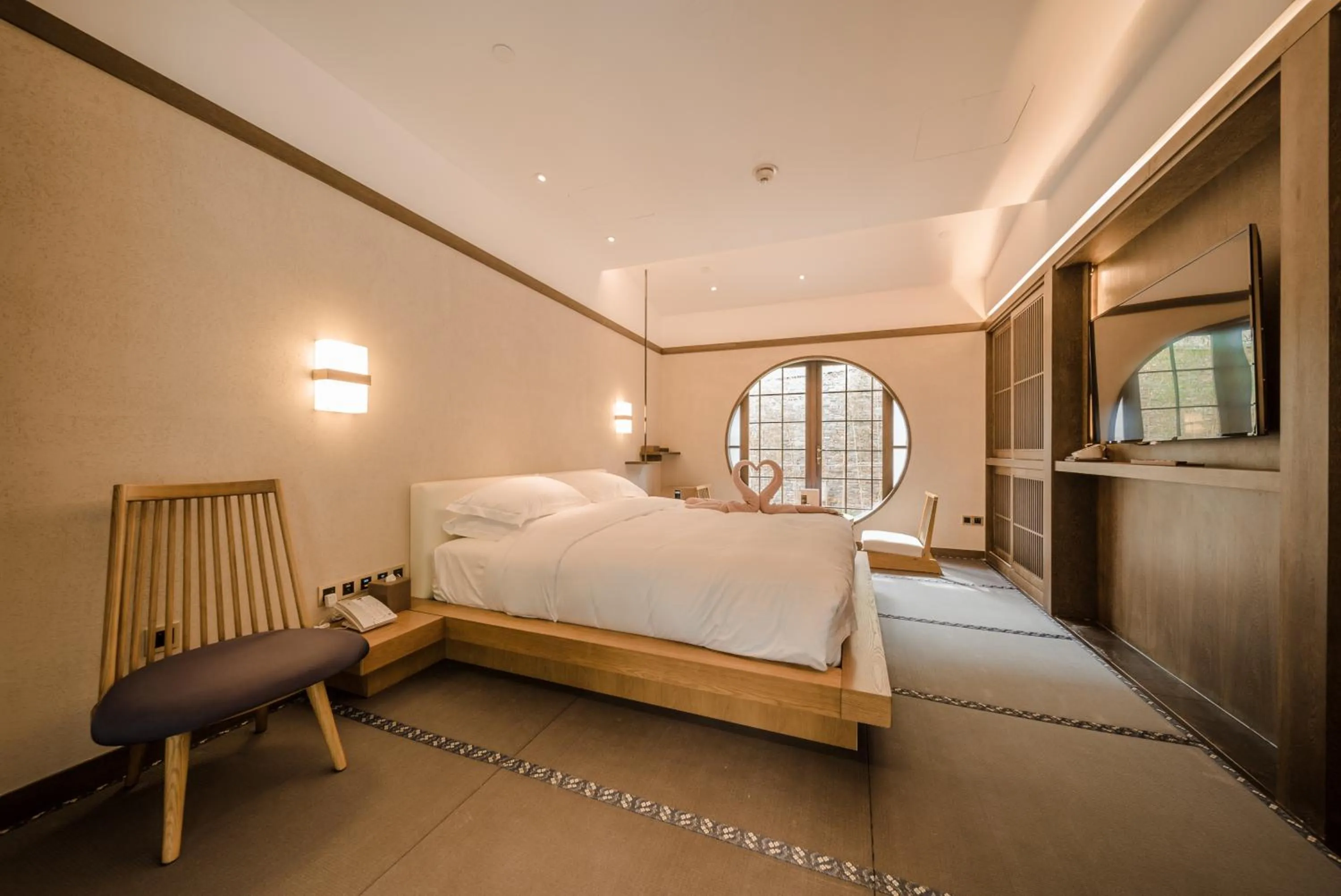 Bed in G-Luxe by Gloria Taimei Suzhou