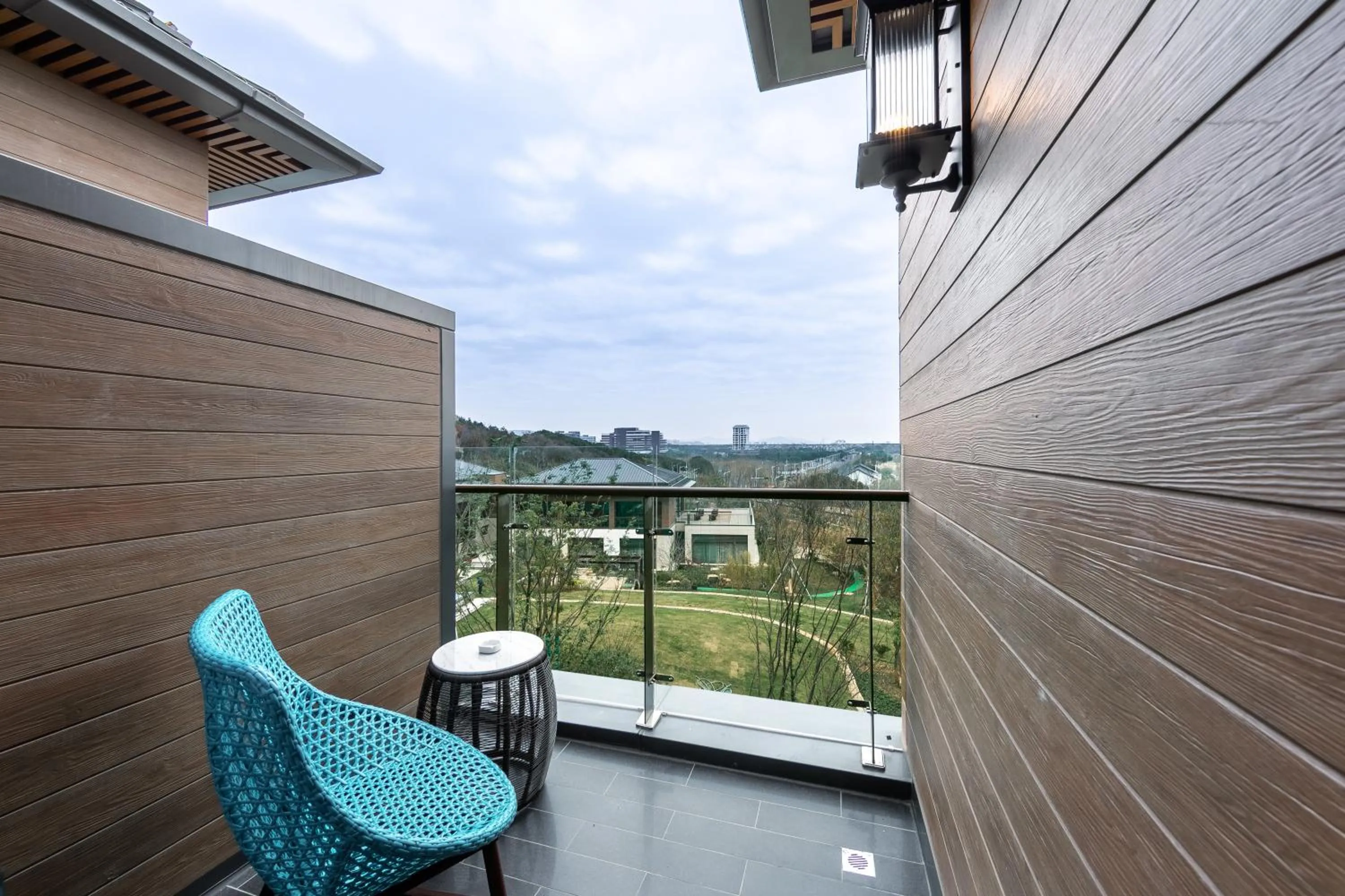 Balcony/Terrace in G-Luxe by Gloria Taimei Suzhou