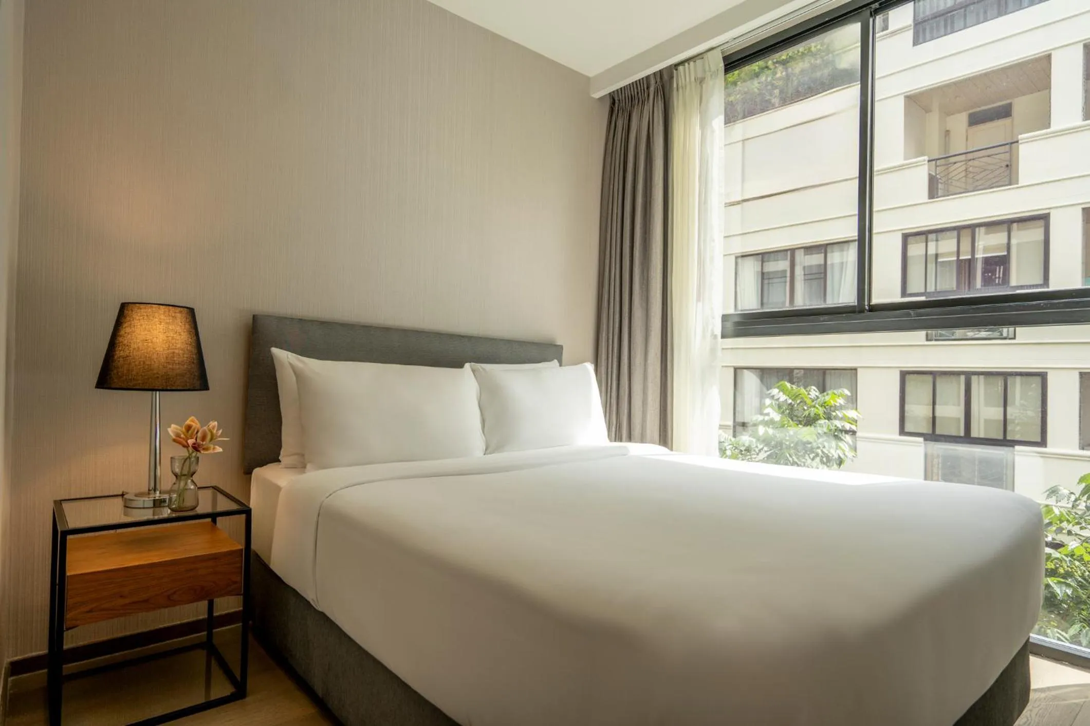 Bed in Walton Suites Sukhumvit