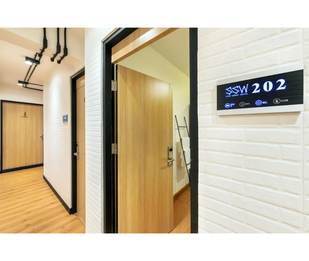 Facade/entrance in Siam Subway Hostel and Café