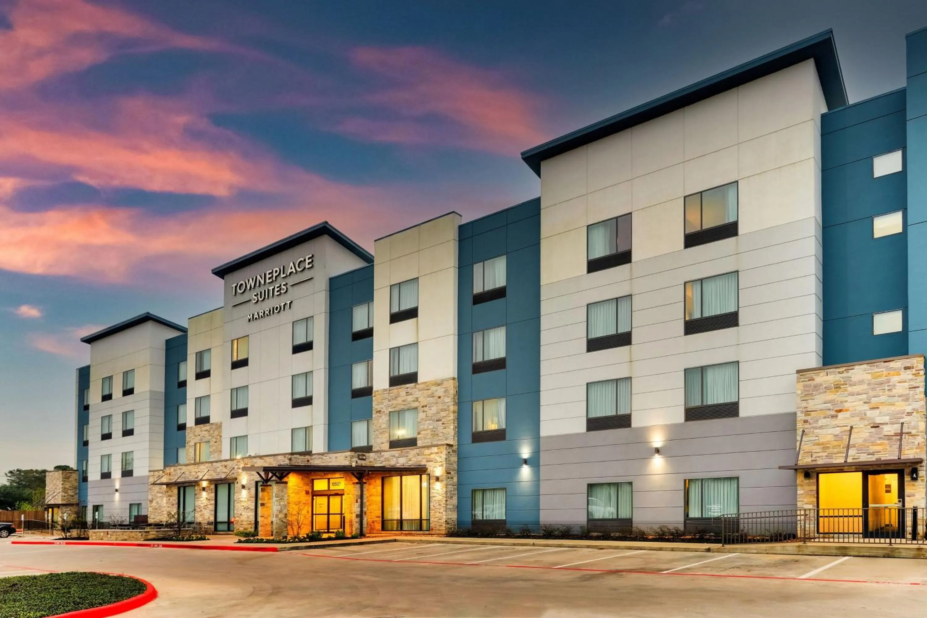 Property building in TownePlace Suites Houston I-10 East