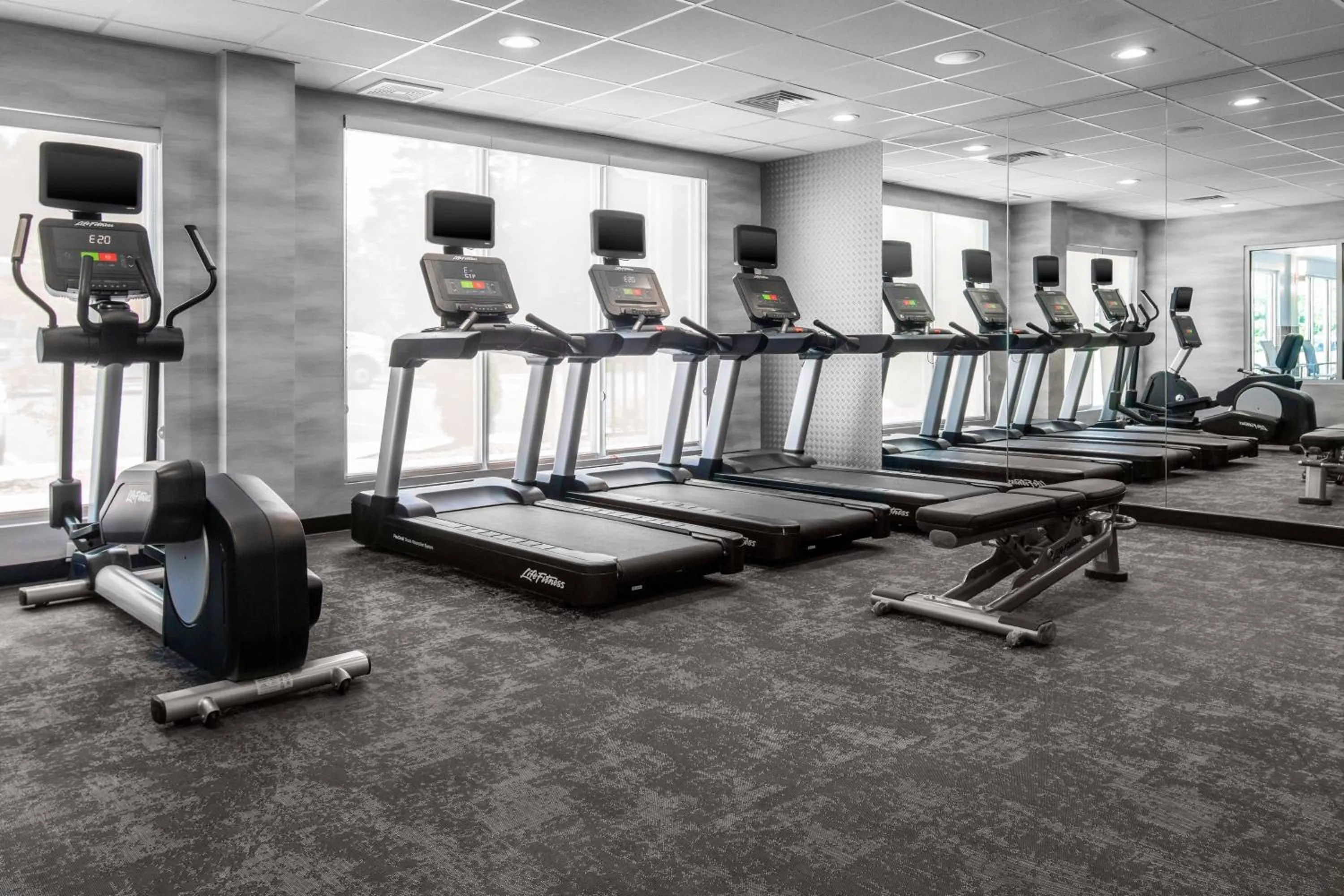 Fitness centre/facilities in Fairfield Inn & Suites Rocky Mount