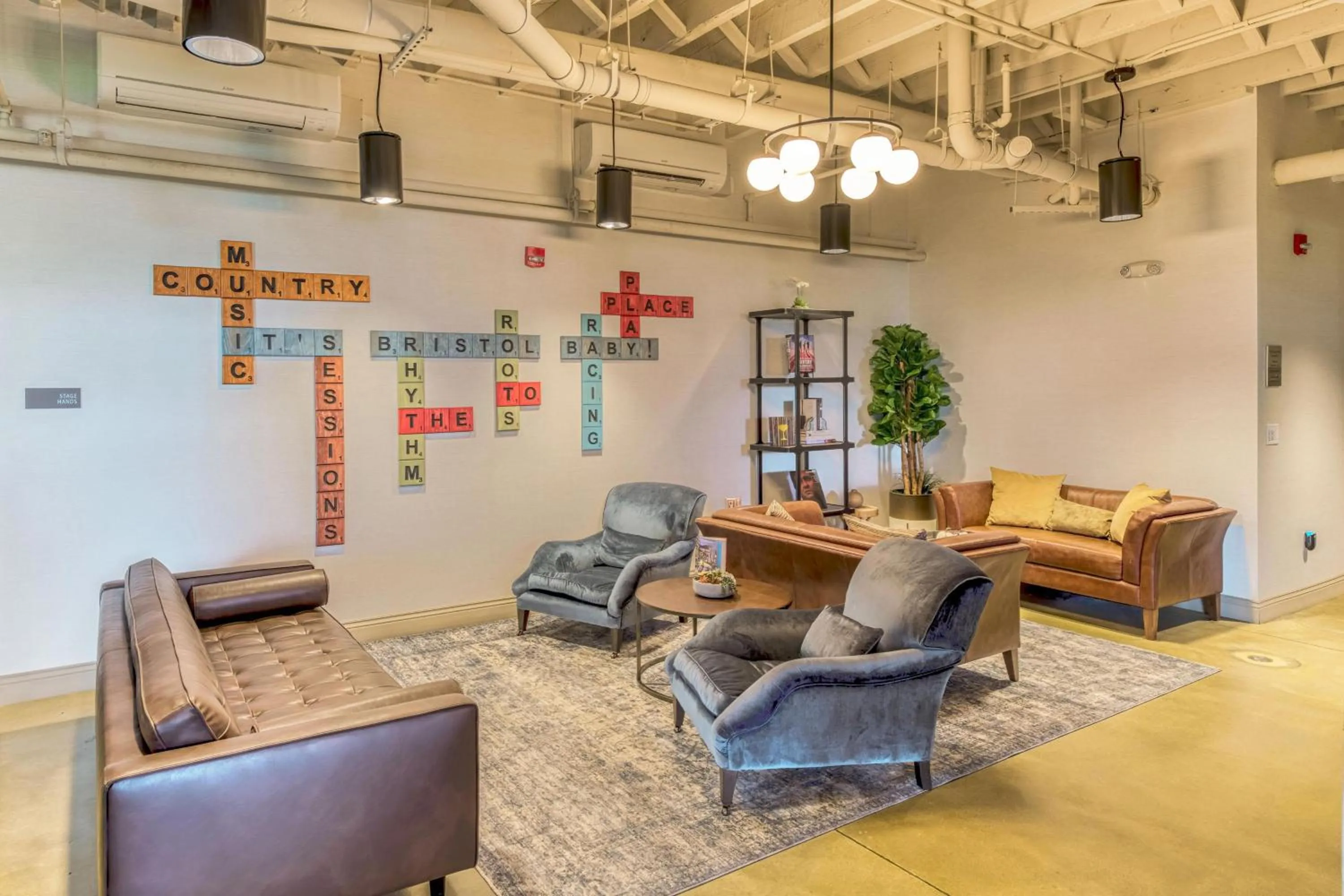 Lobby or reception in The Sessions Hotel, Bristol, a Tribute Portfolio Hotel