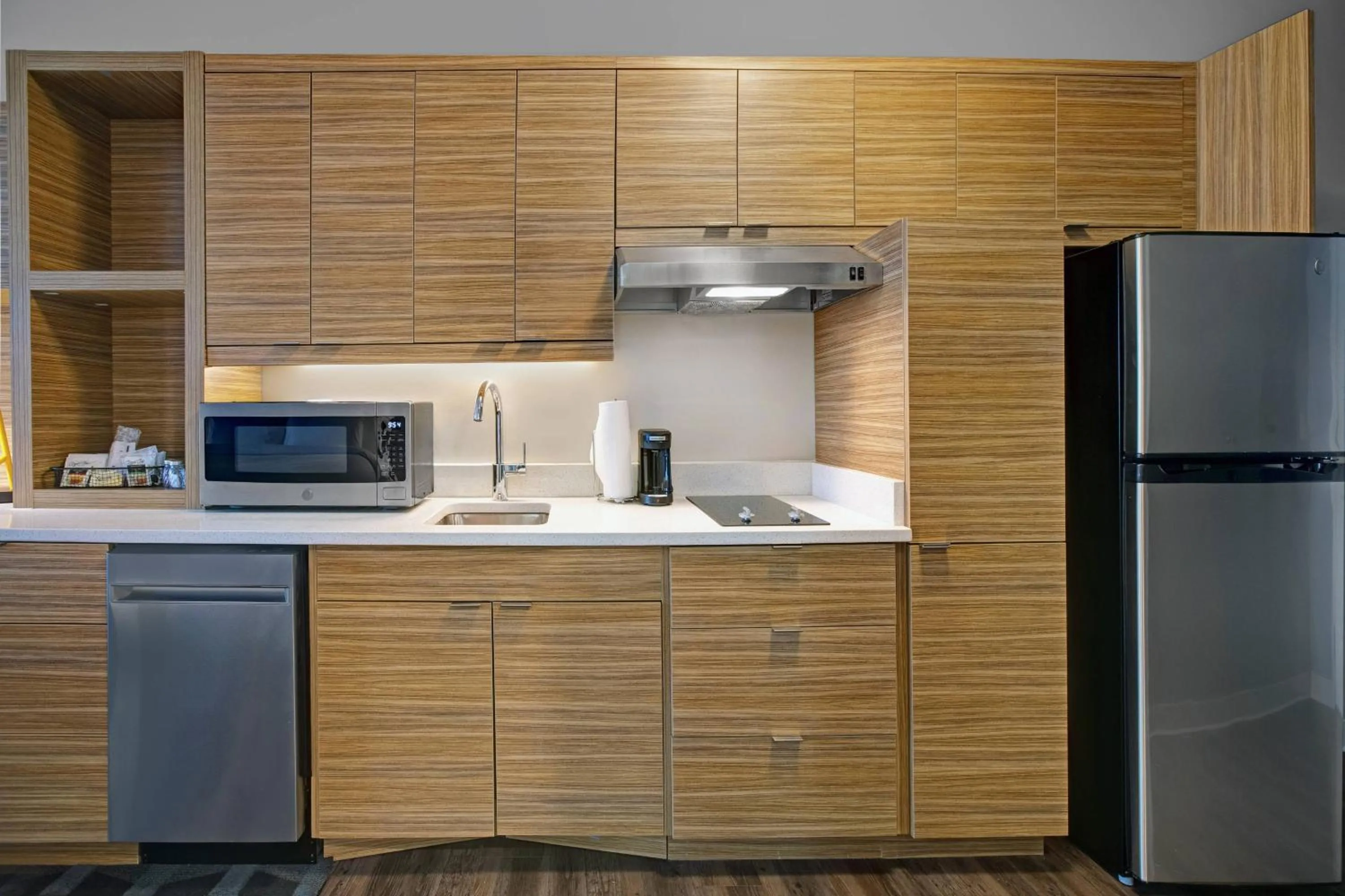 Kitchen or kitchenette in TownePlace Suites by Marriott Potomac Mills Woodbridge