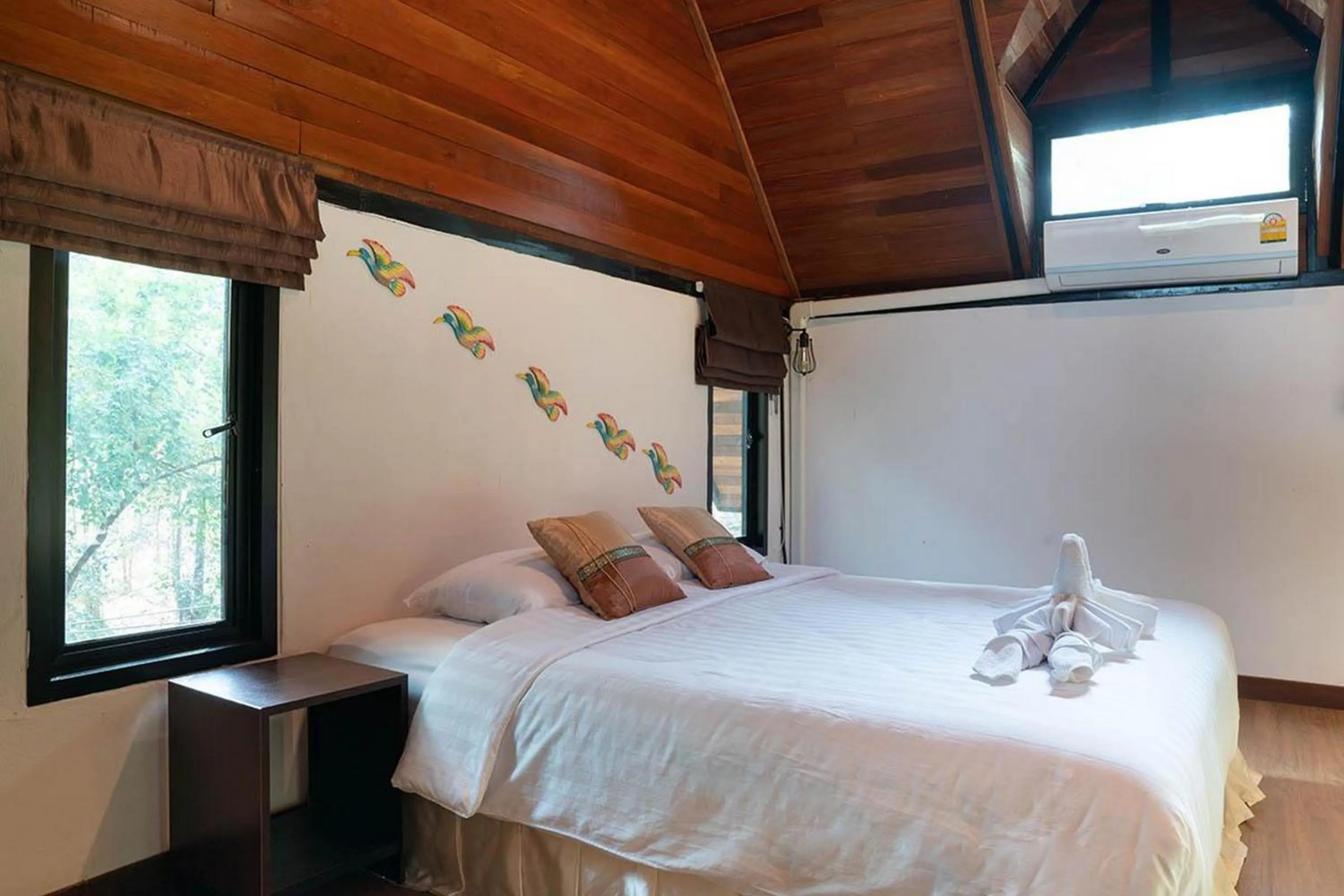 Photo of the whole room, Bed in Bhupimarn Garden House