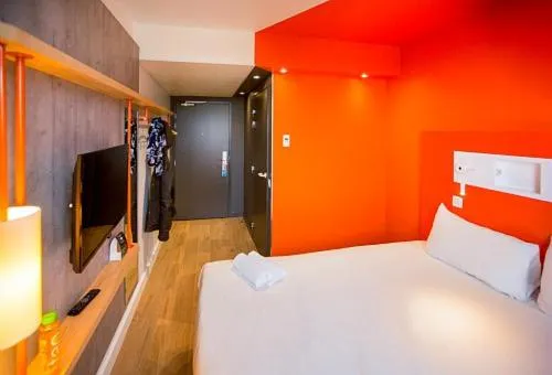 Bed in ibis budget Beauvais Aeroport