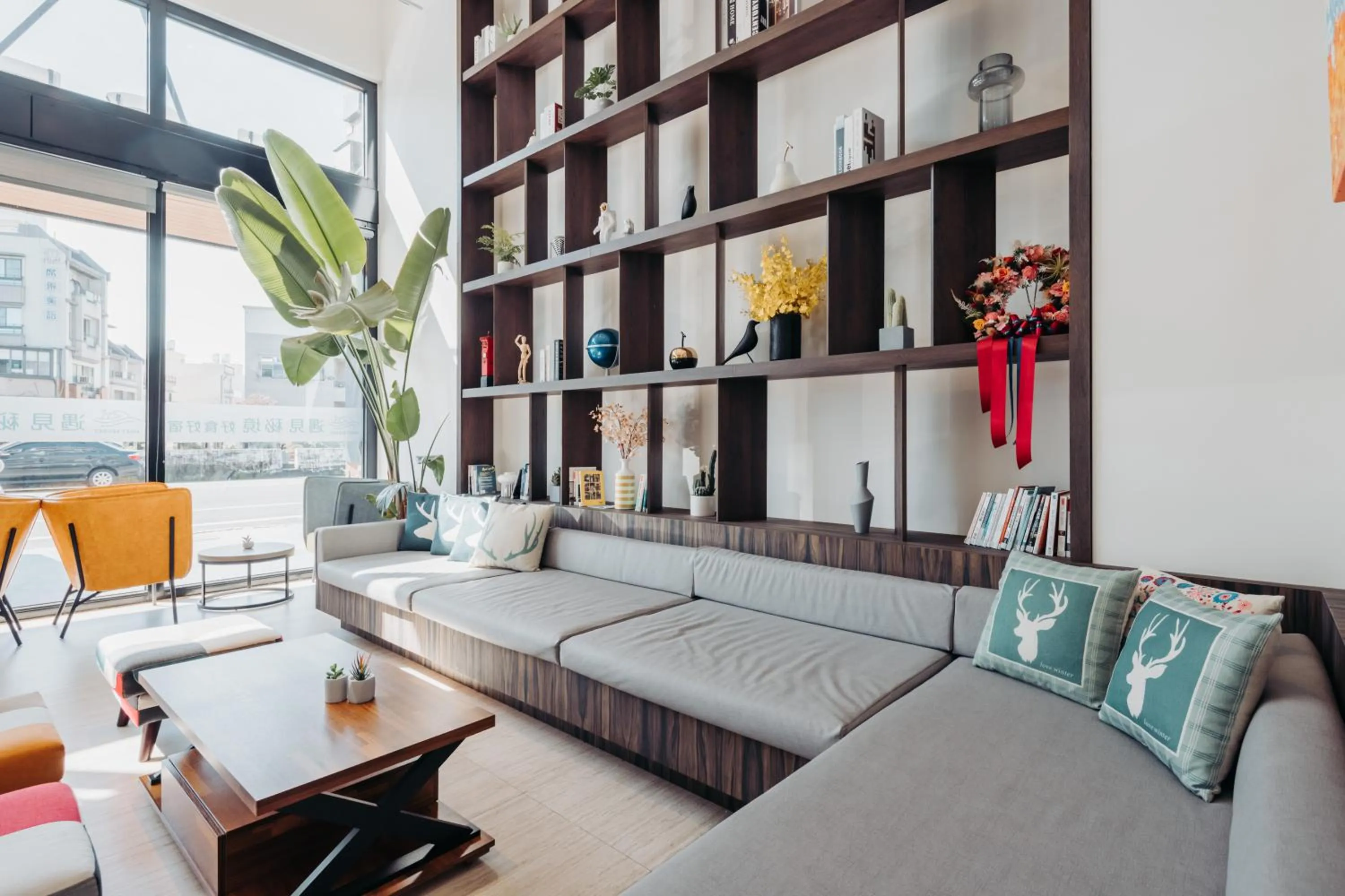 Lobby or reception in Meet Secret B&B