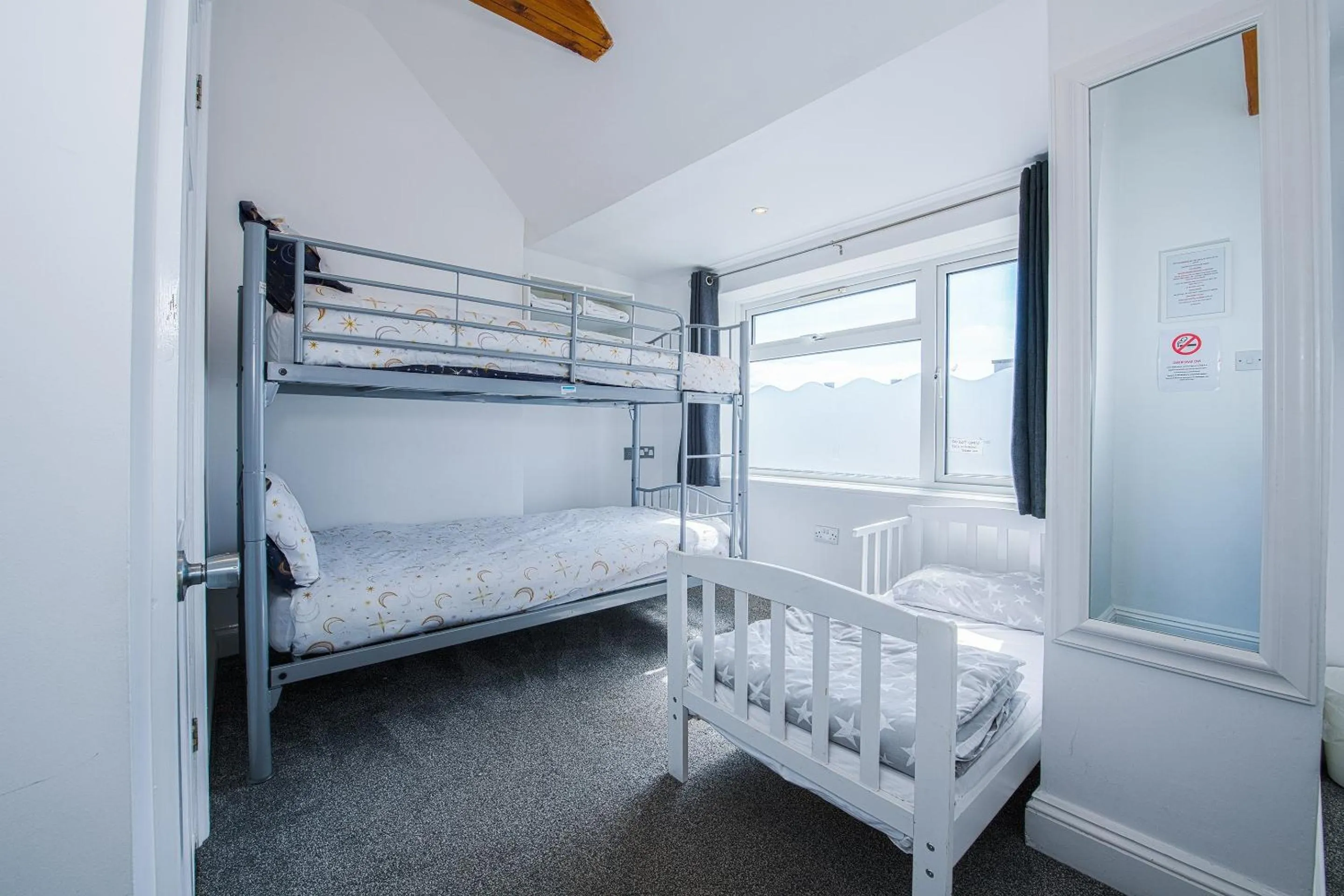 Bedroom, Bed in OYO Pier Hotel