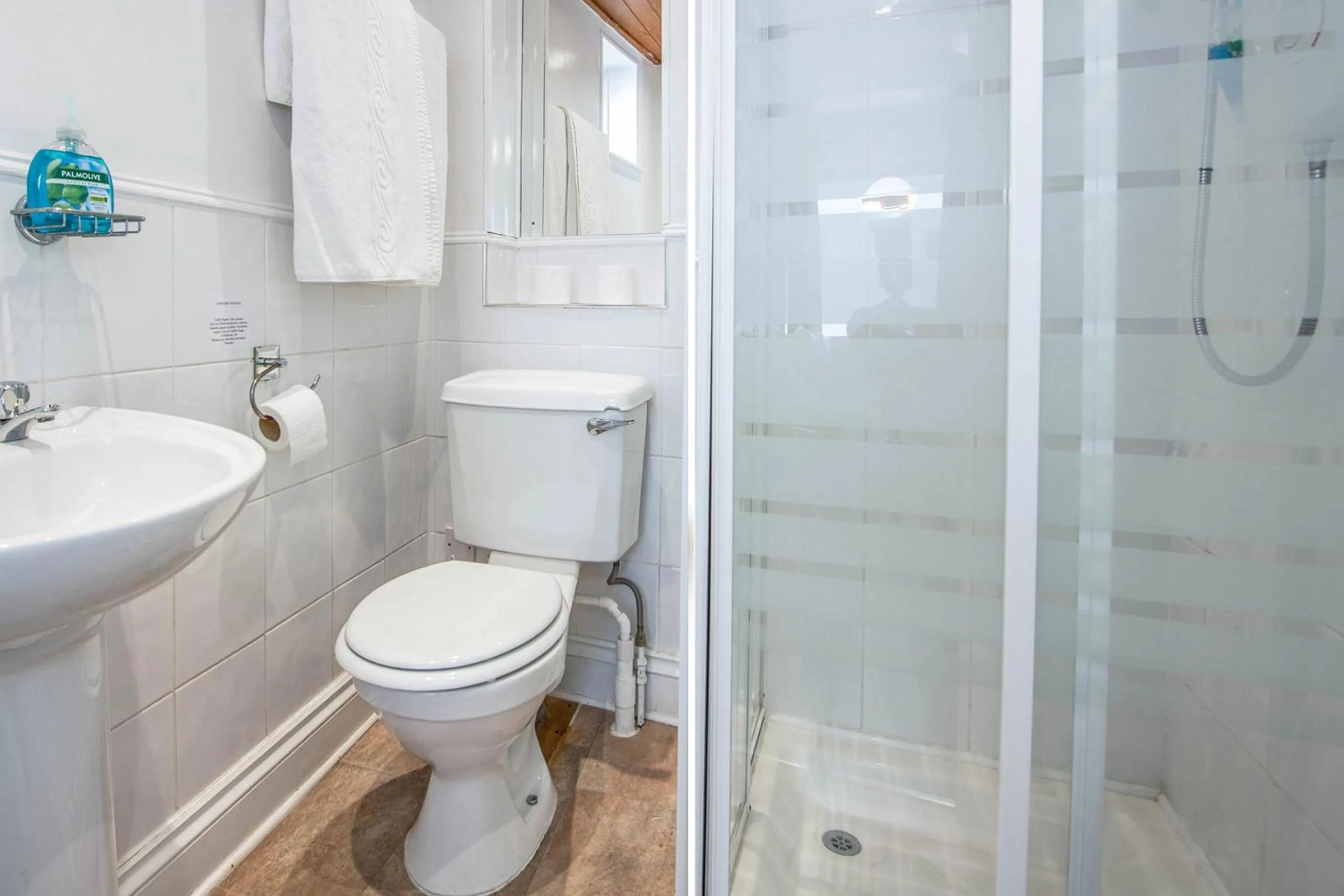Bathroom in OYO Pier Hotel