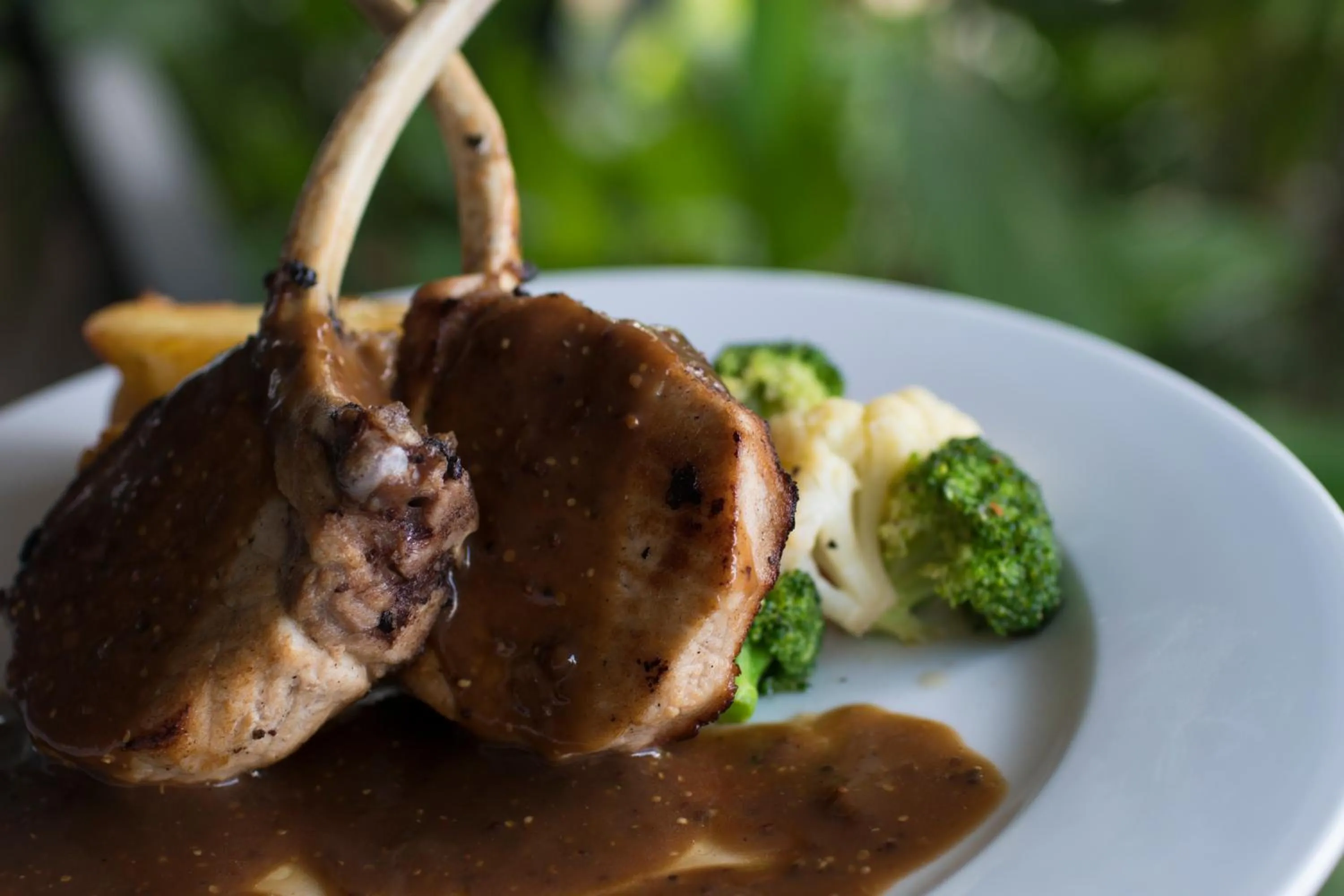 Restaurant/places to eat in SAKABAN Suite