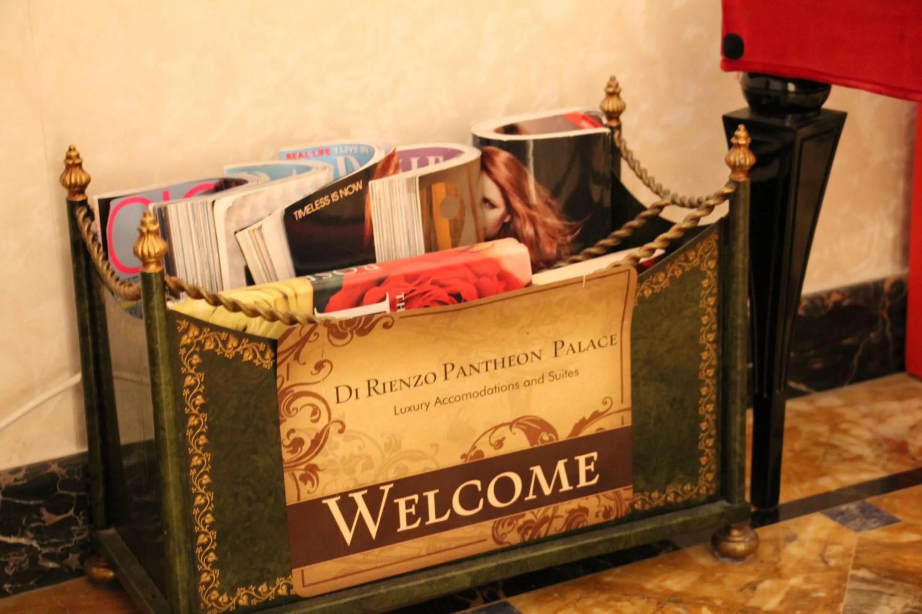 Decorative detail in Di Rienzo Pantheon Palace