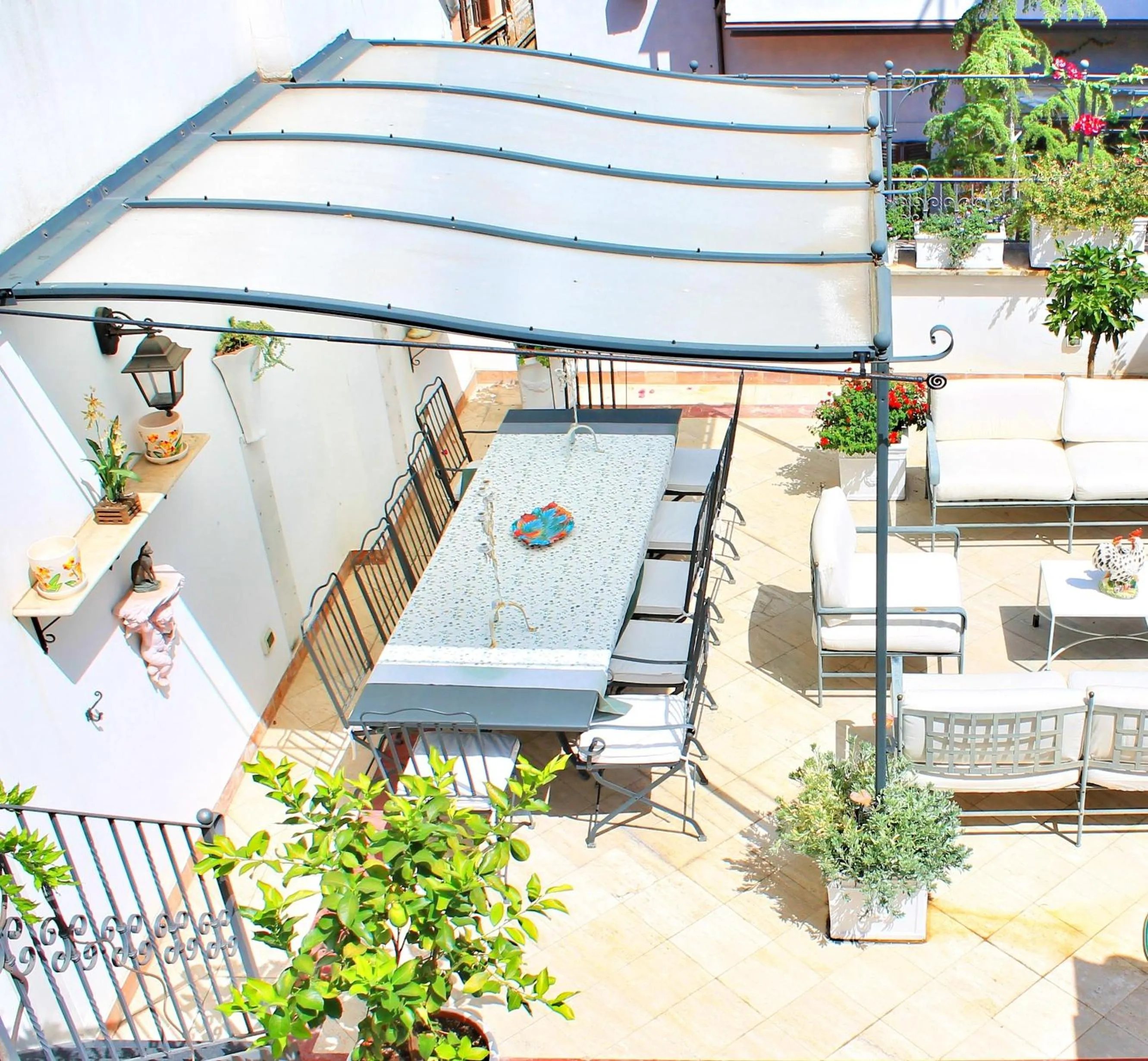 Balcony/Terrace in Di Rienzo Pantheon Palace