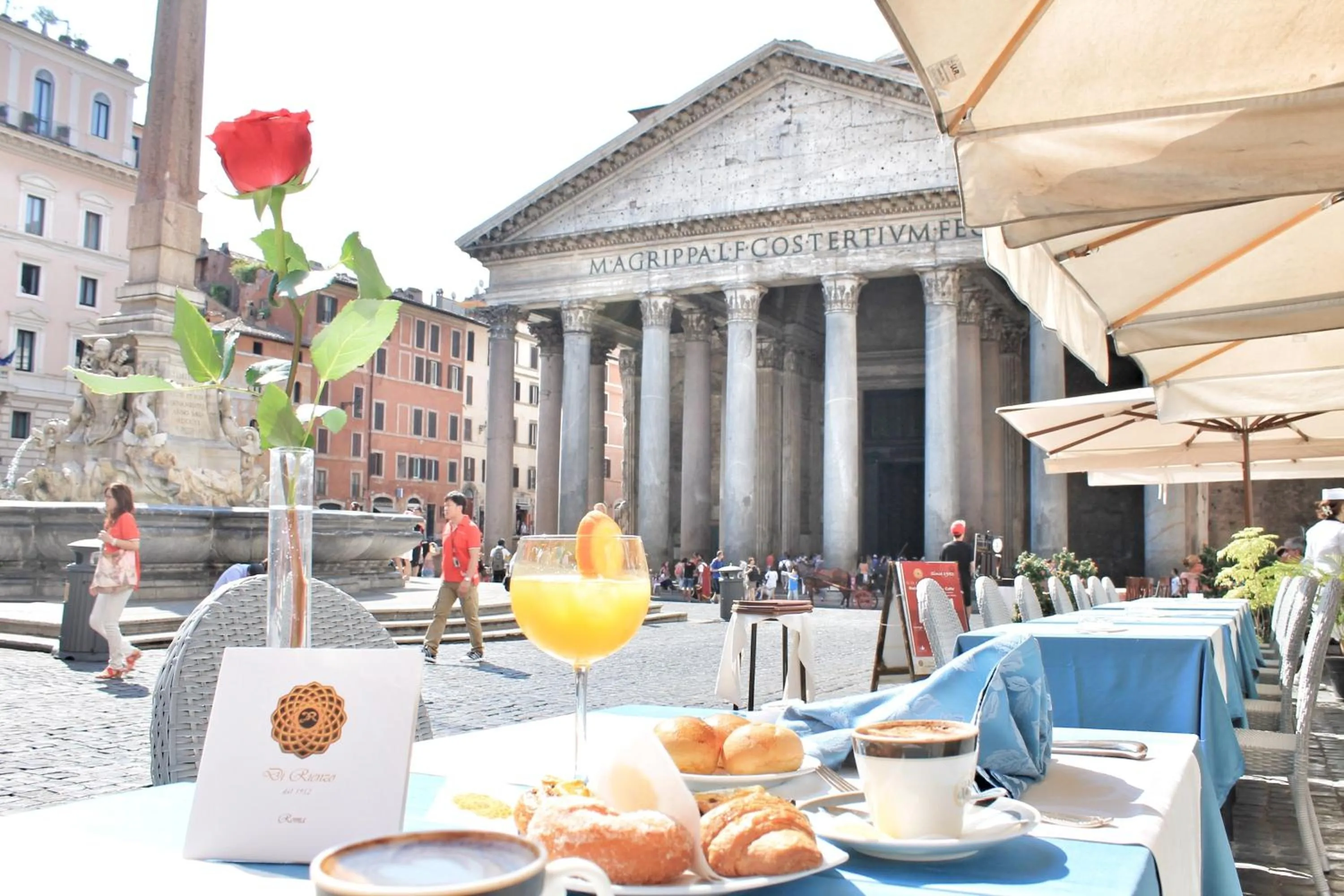 Restaurant/places to eat in Di Rienzo Pantheon Palace