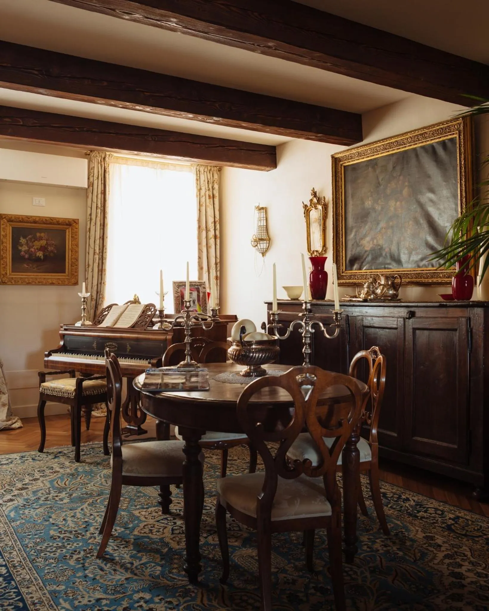 Communal lounge/ TV room in B&B Al Re