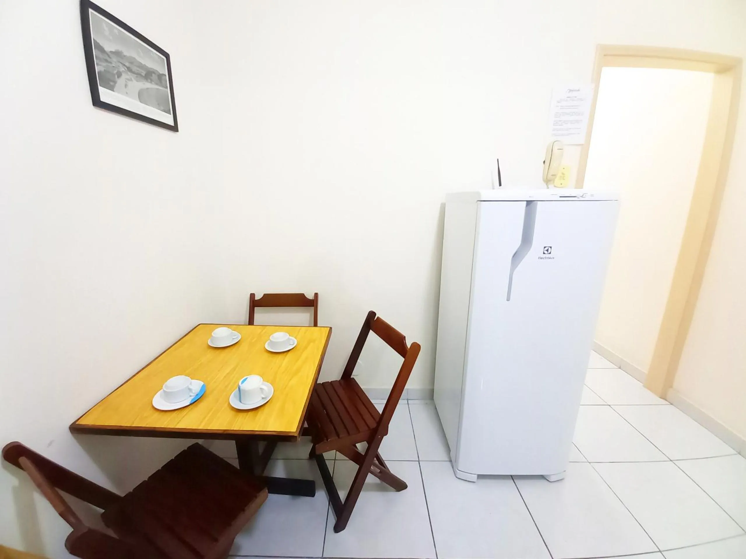 Espaçoso apto na Praia de Copacabana TC1010