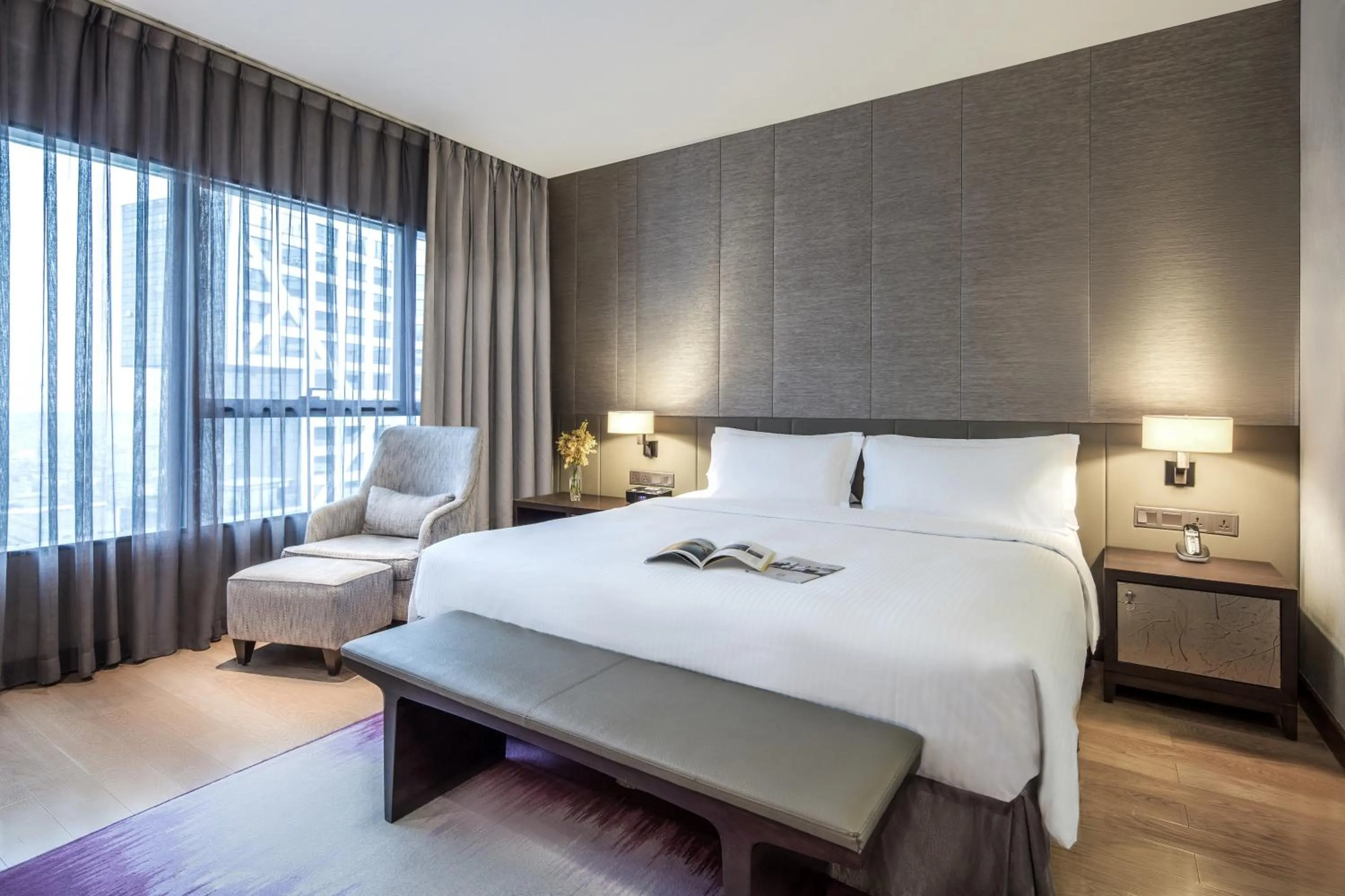 Bedroom, Bed in Ascott Raffles City Chengdu