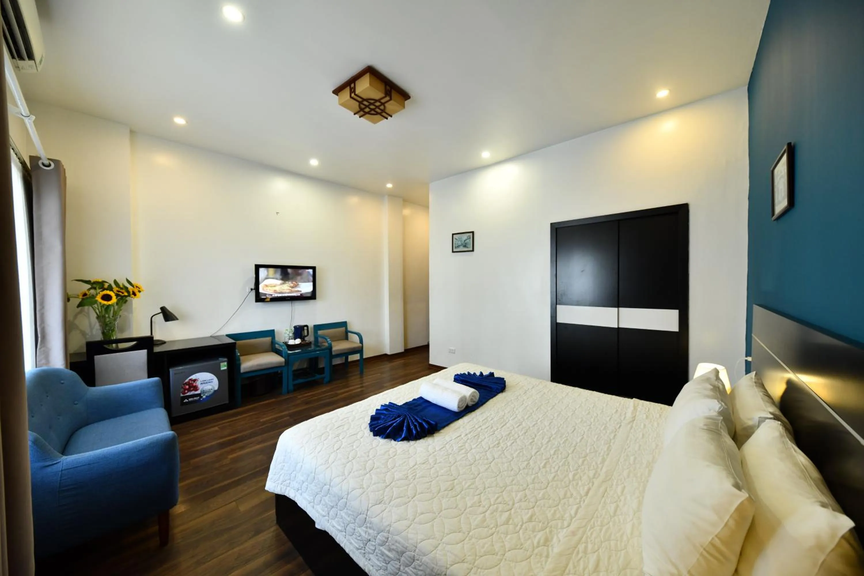 Bed in Hanoi Starlight Boutique Hotel