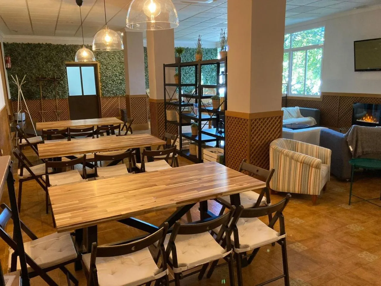 Communal lounge/ TV room in Hotel Rural Mariblanca