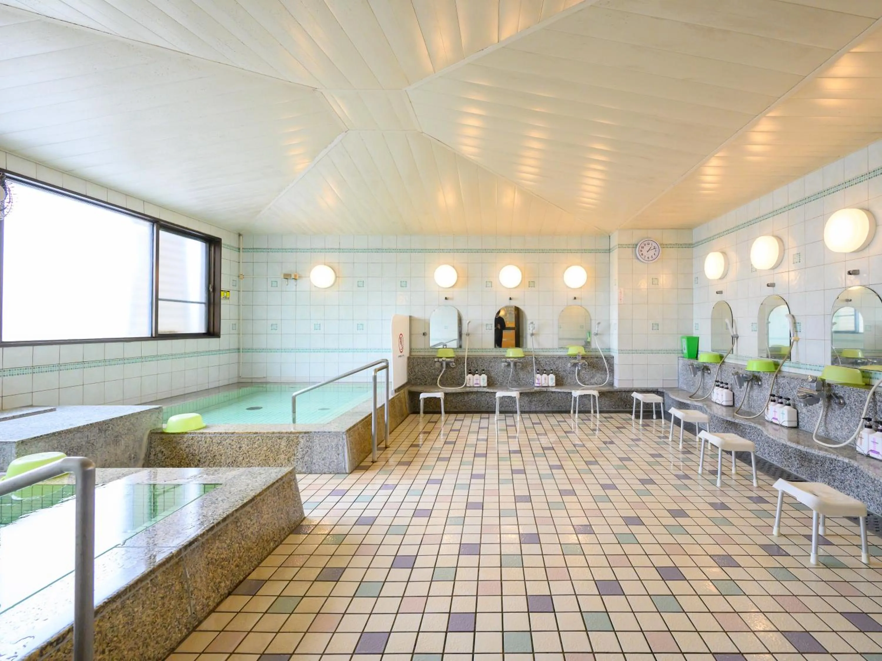 Public Bath in Rest Inn Taga