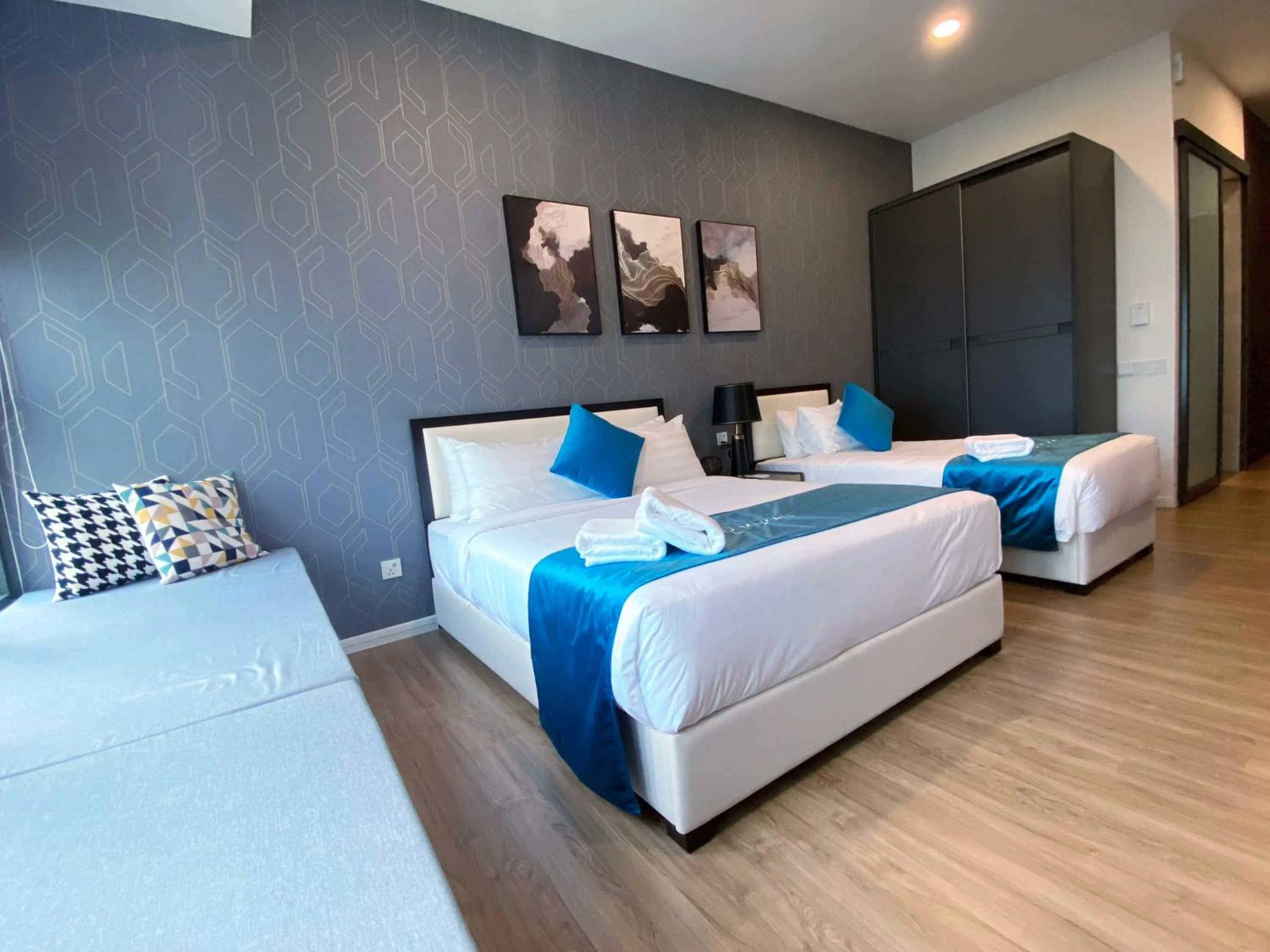 Bed in Ceylonz Seasonal Suites