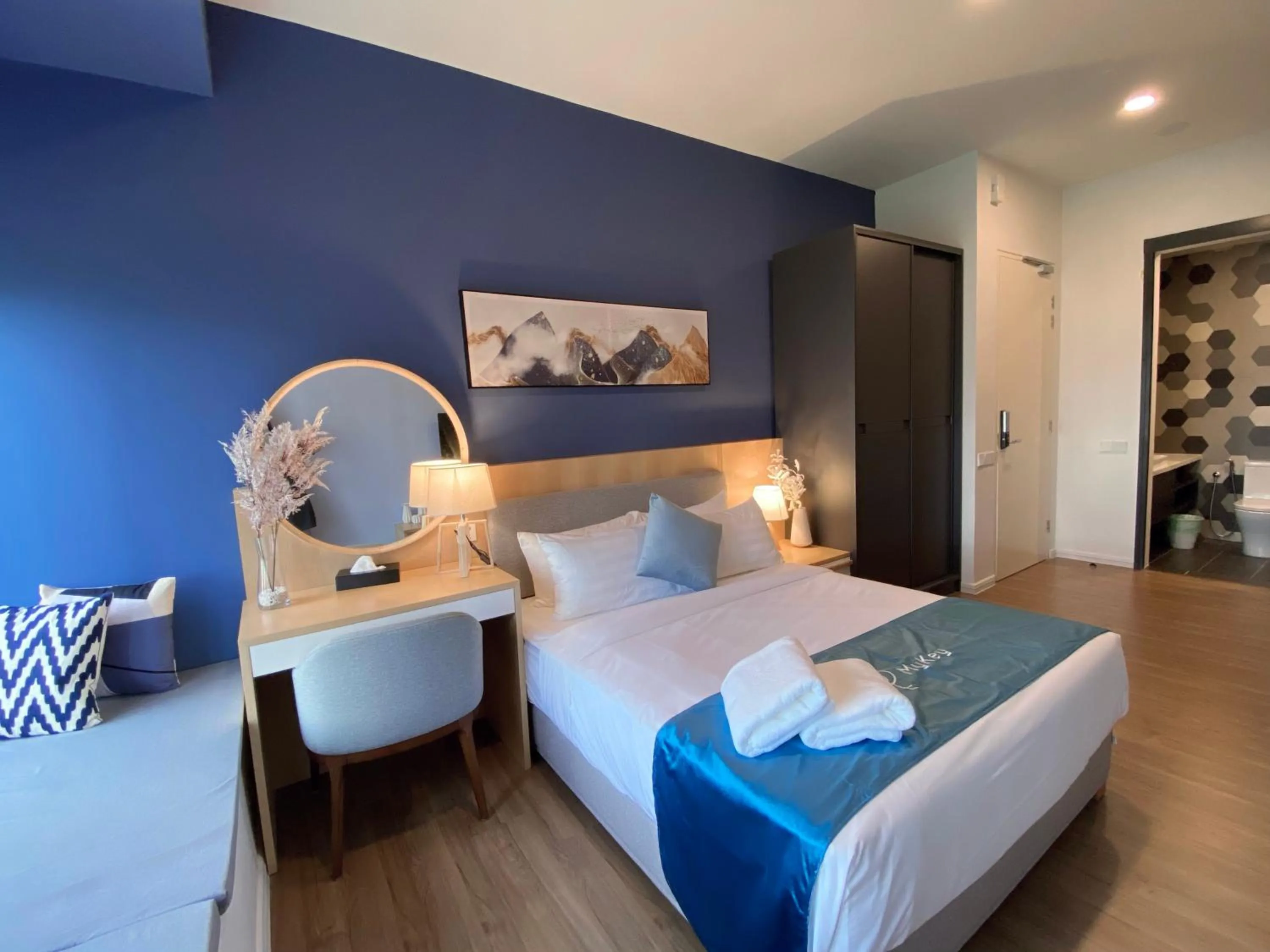 Bed in Ceylonz Seasonal Suites