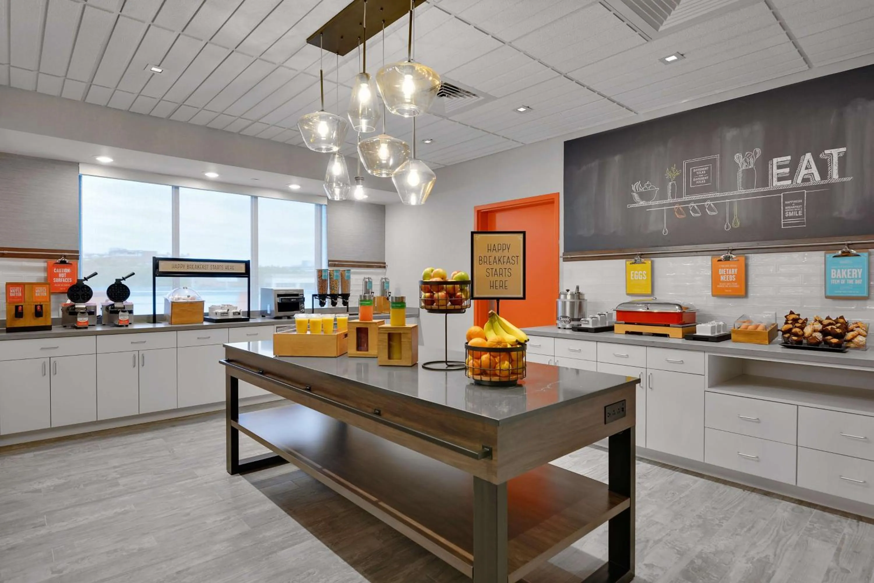 Breakfast in Hampton Inn Salem, Ma