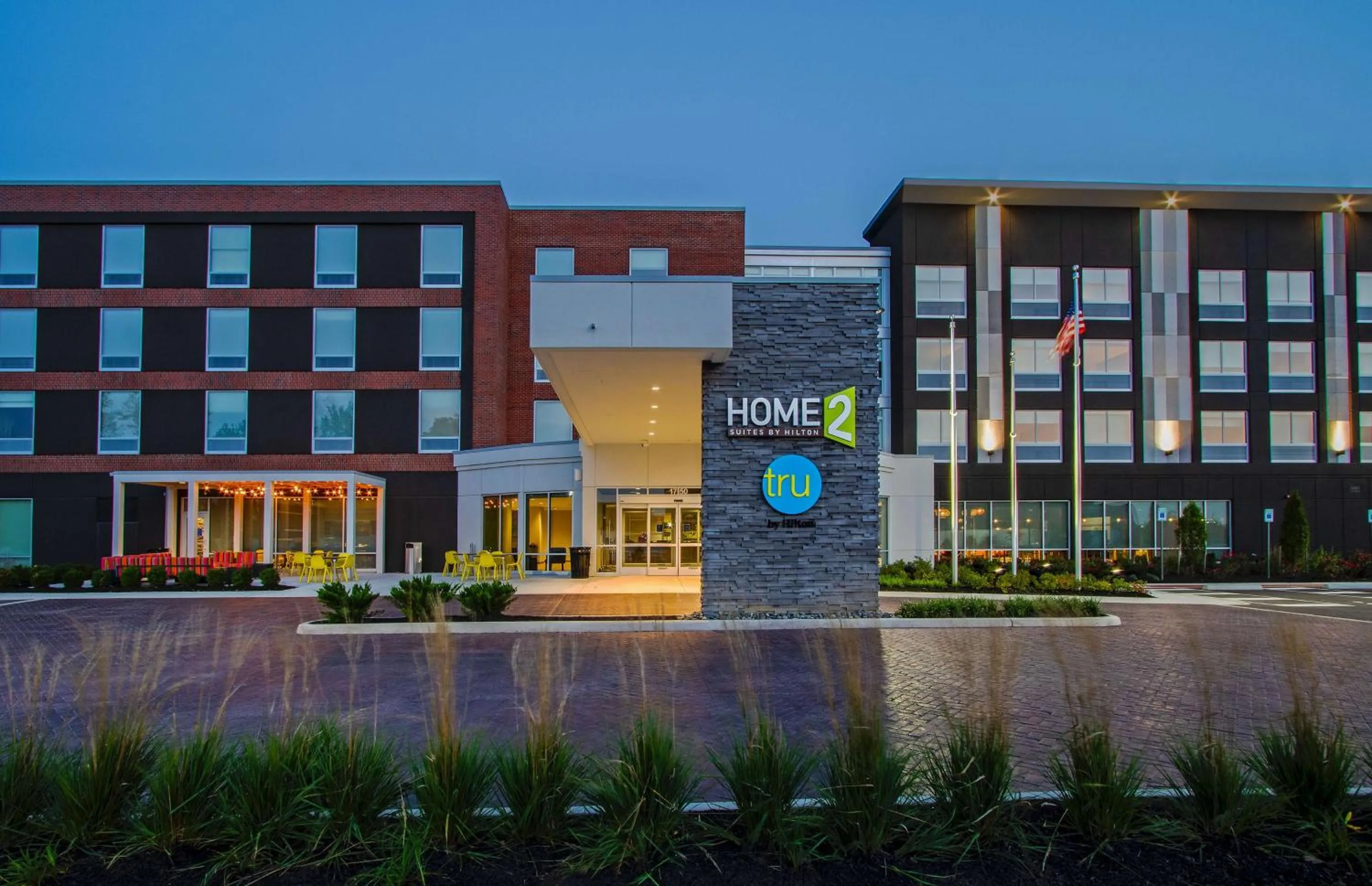 Property building in Home2 Suites By Hilton Grove City Columbus
