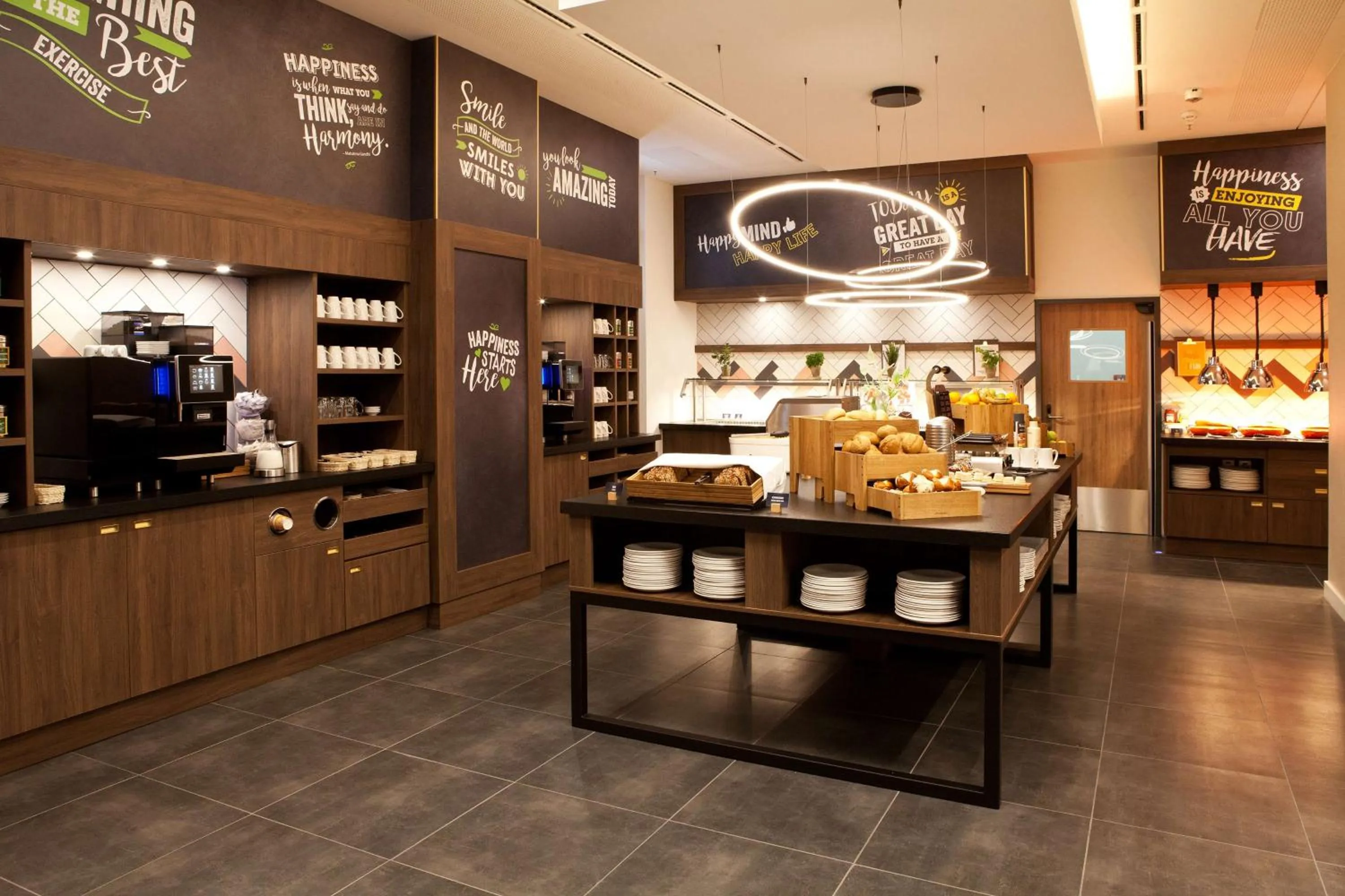 Breakfast in Hampton By Hilton Munich City Center East