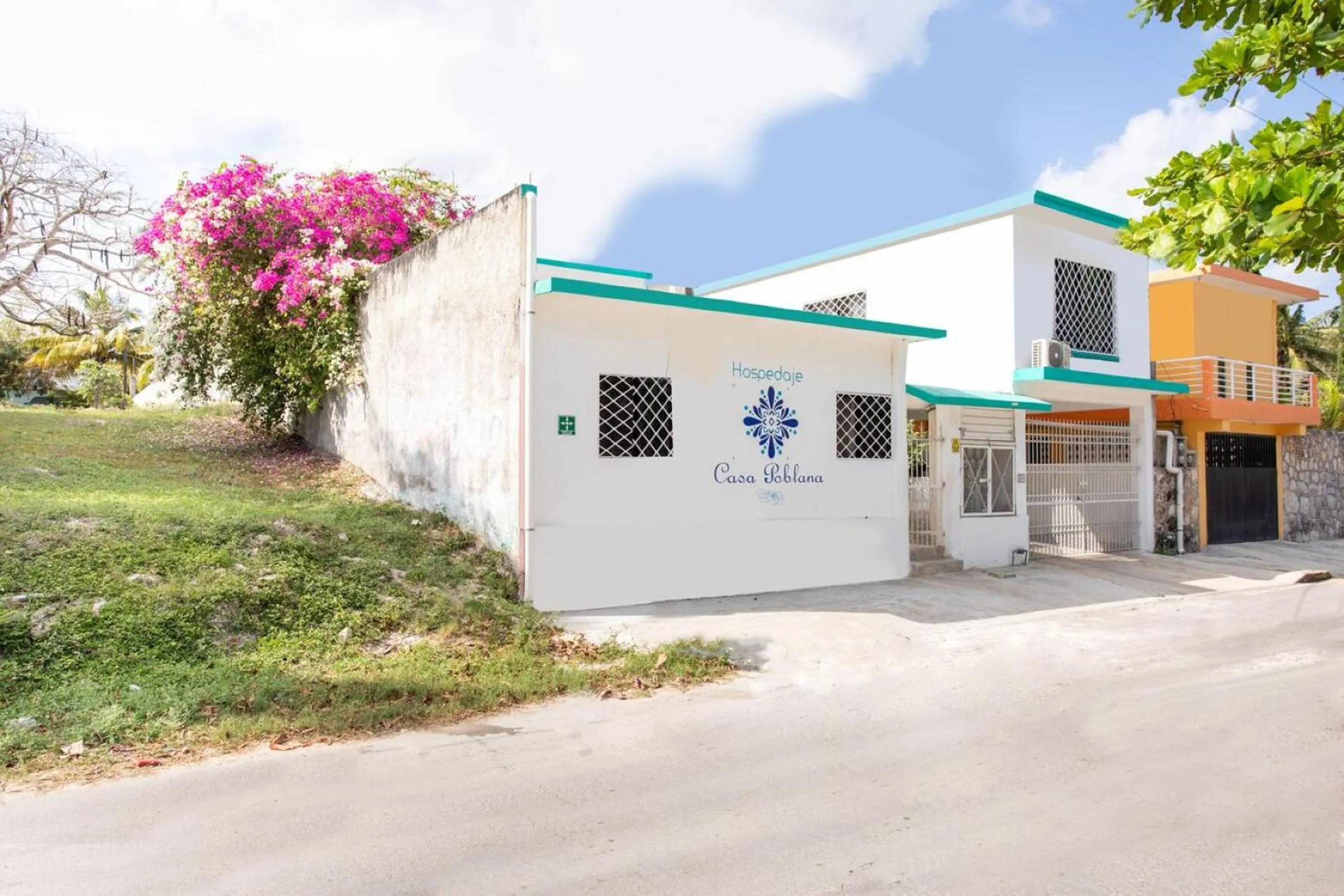 Facade/entrance in Hotel Casa Poblana