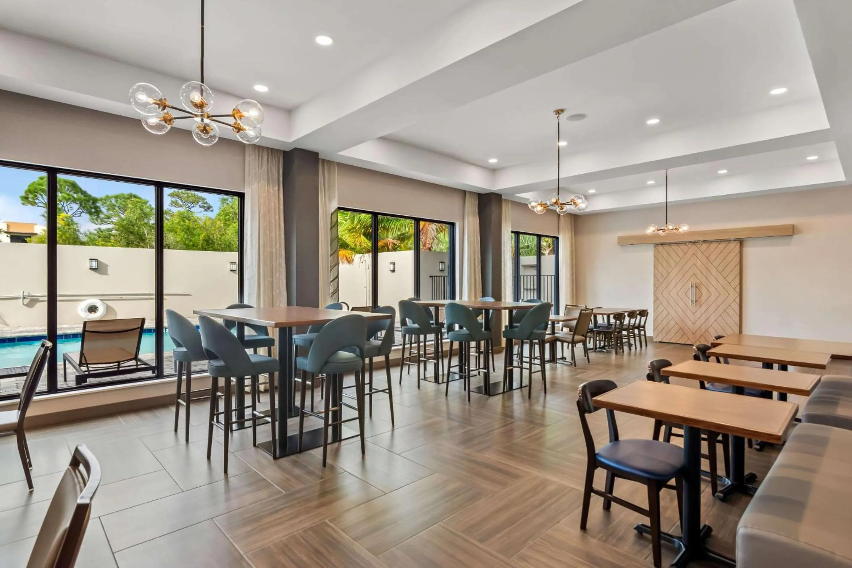 Breakfast in Comfort Suites Stuart-Hutchinson Island