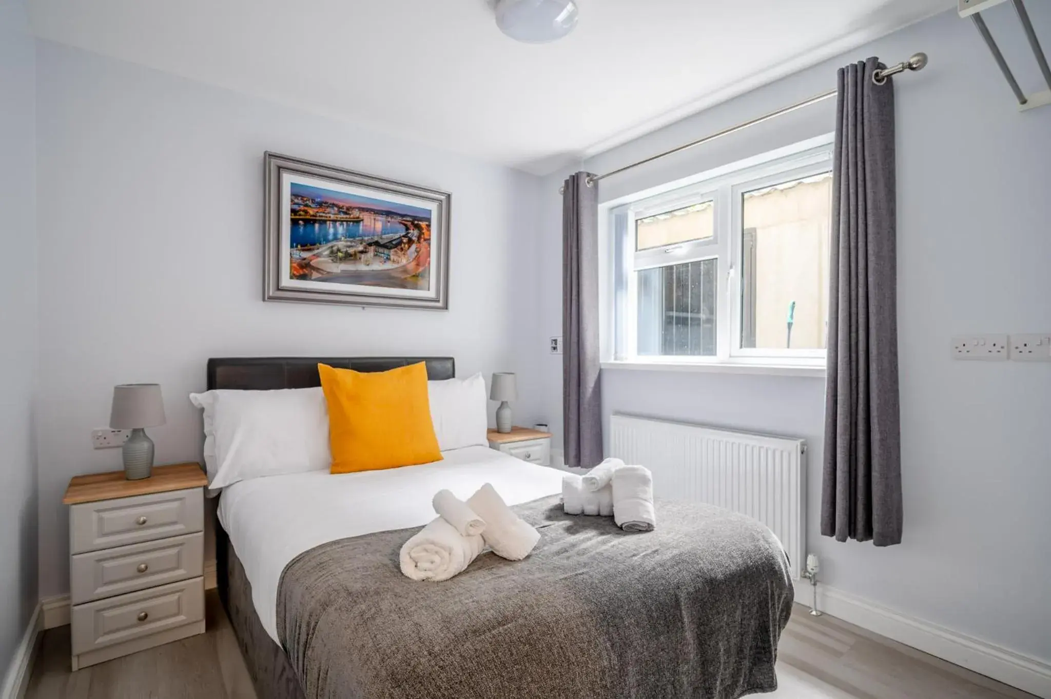 Double Room in Chamberlain House Double Room in Chamberlain House