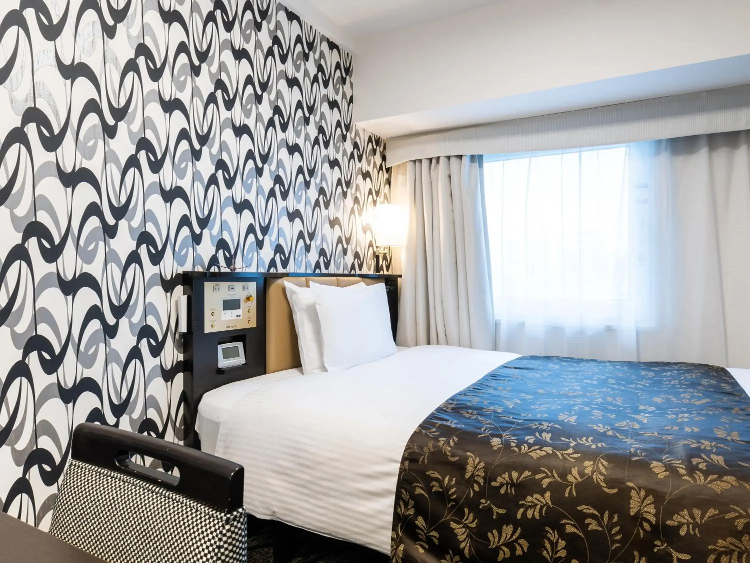 Standard Room - single occupancy in APA Hotel Shin Osaka Esaka Ekimae Standard Room - single occupancy in APA Hotel Shin Osaka Esaka Ekimae