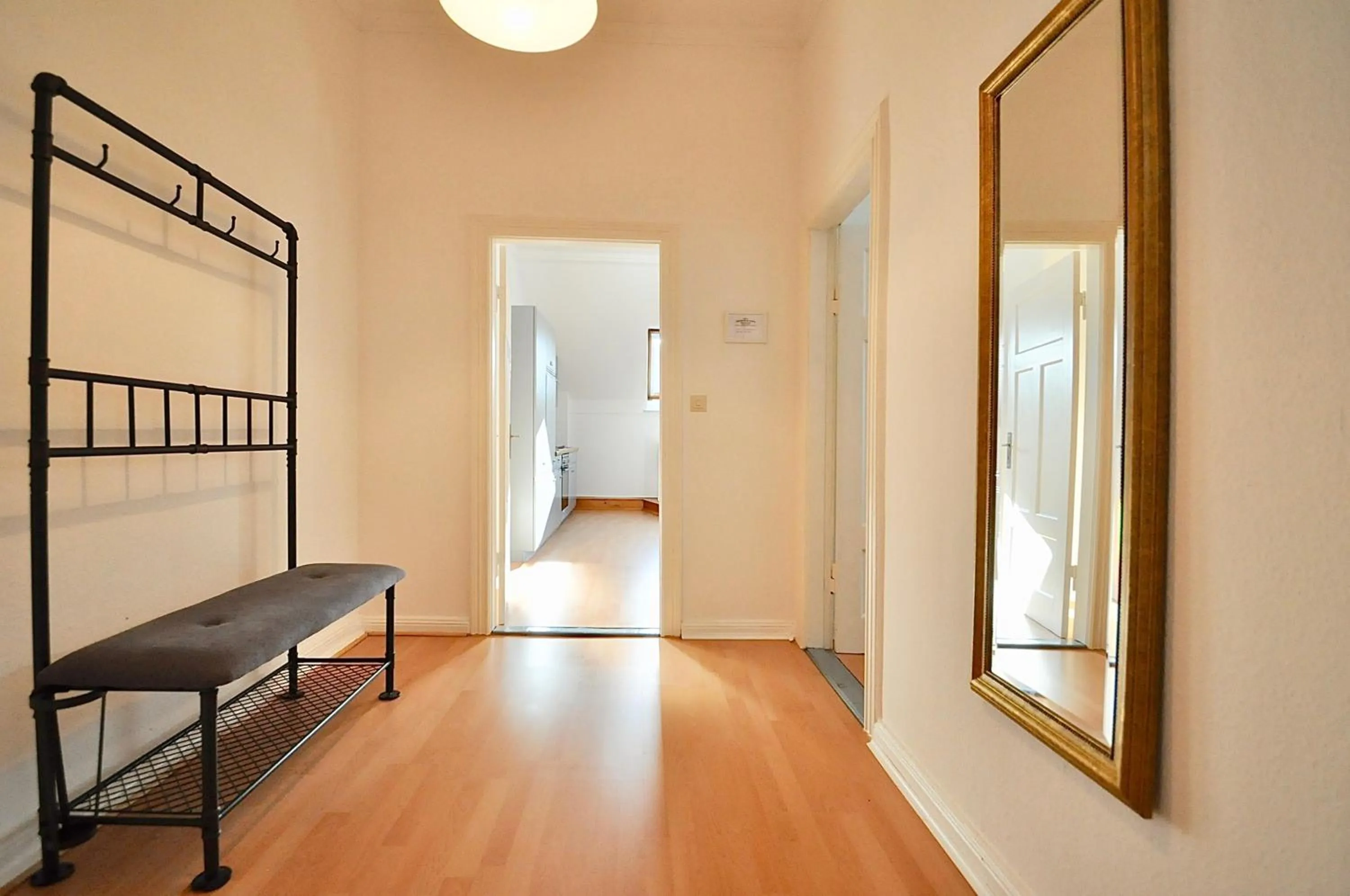 Bed in Gästehaus Schlossgarten