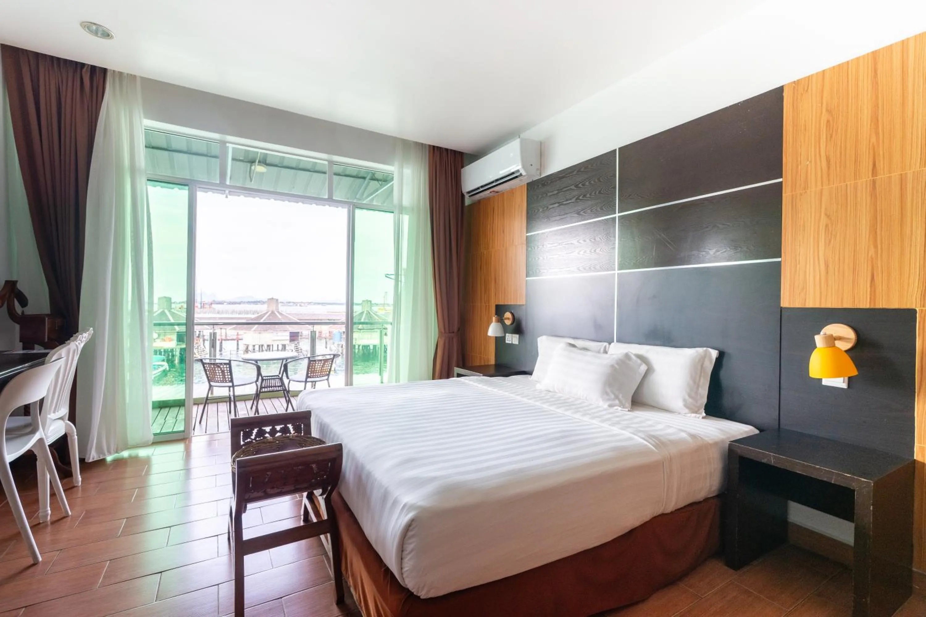 Bedroom, Bed in Sipadan Inn 2