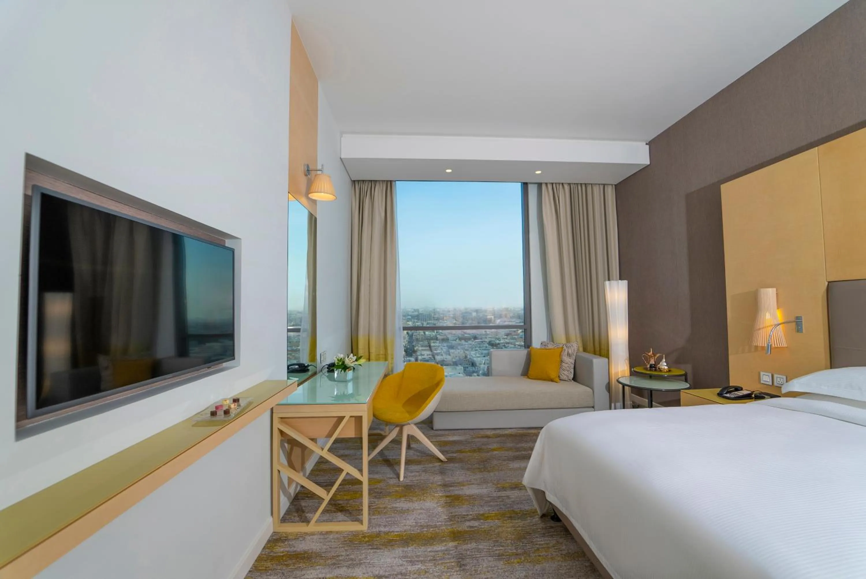 Photo of the whole room, Bed in Dana Rayhaan by Rotana