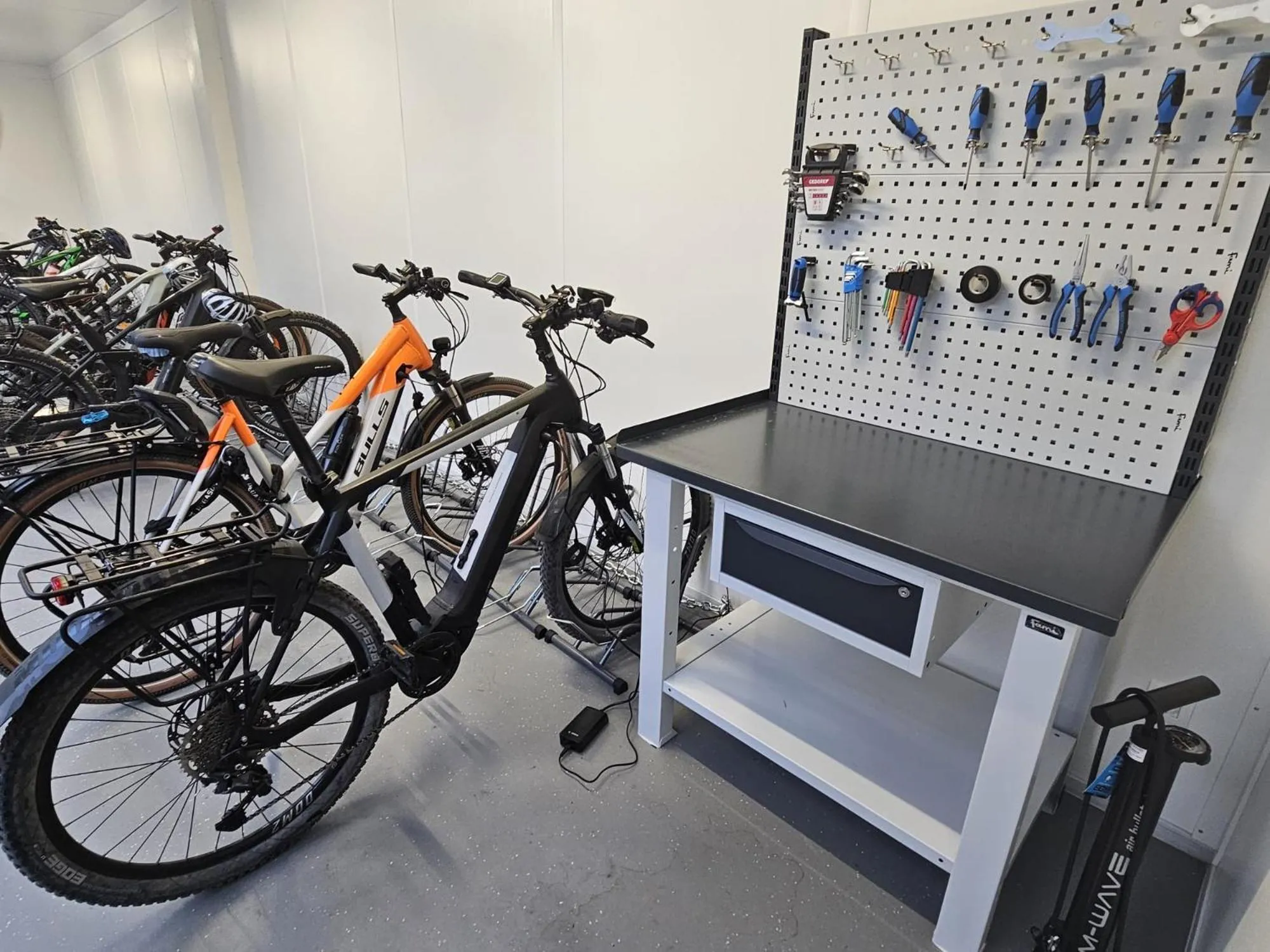 Cycling in HOTEL TRILAGO