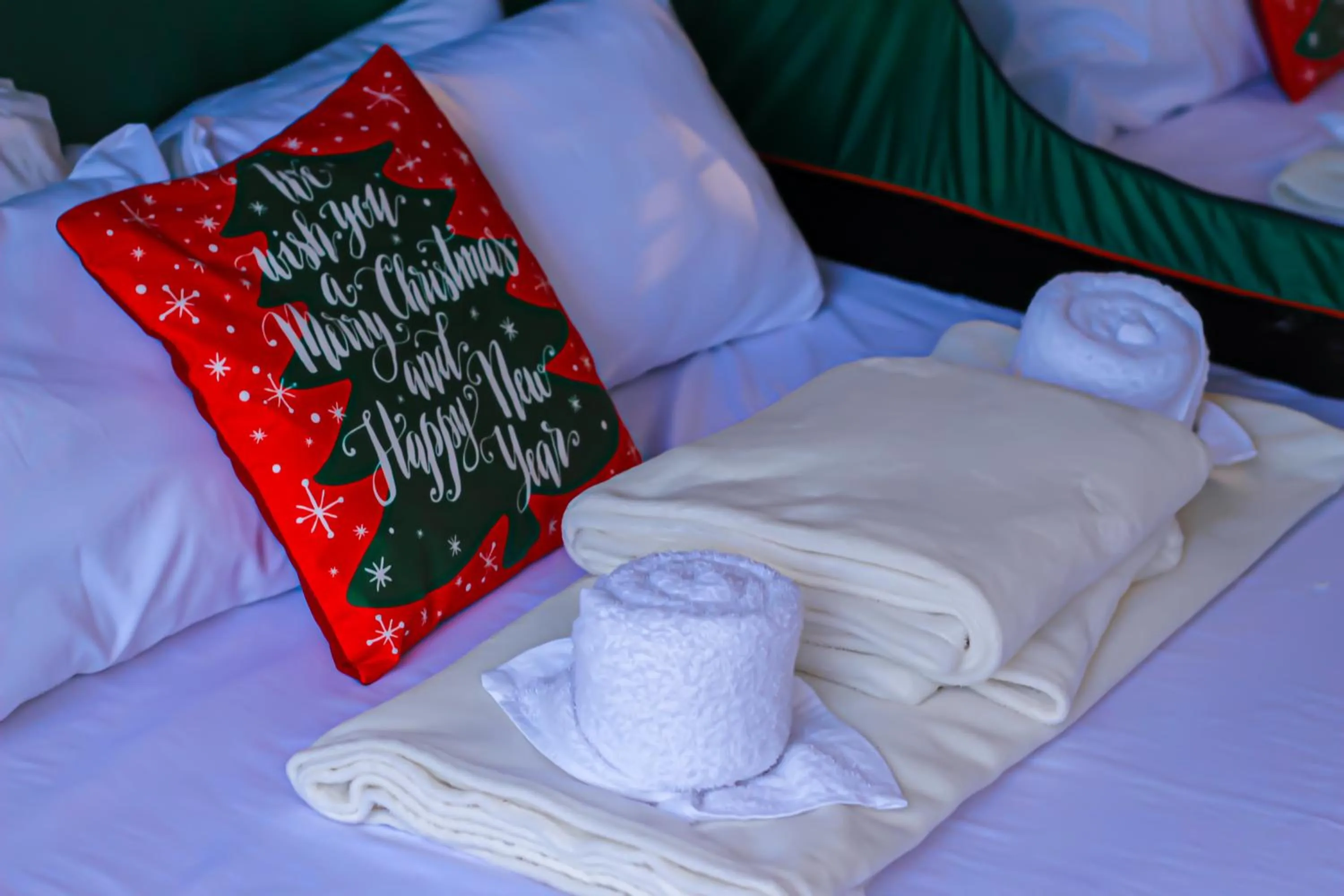 Bed in Camp Paraiso Resort