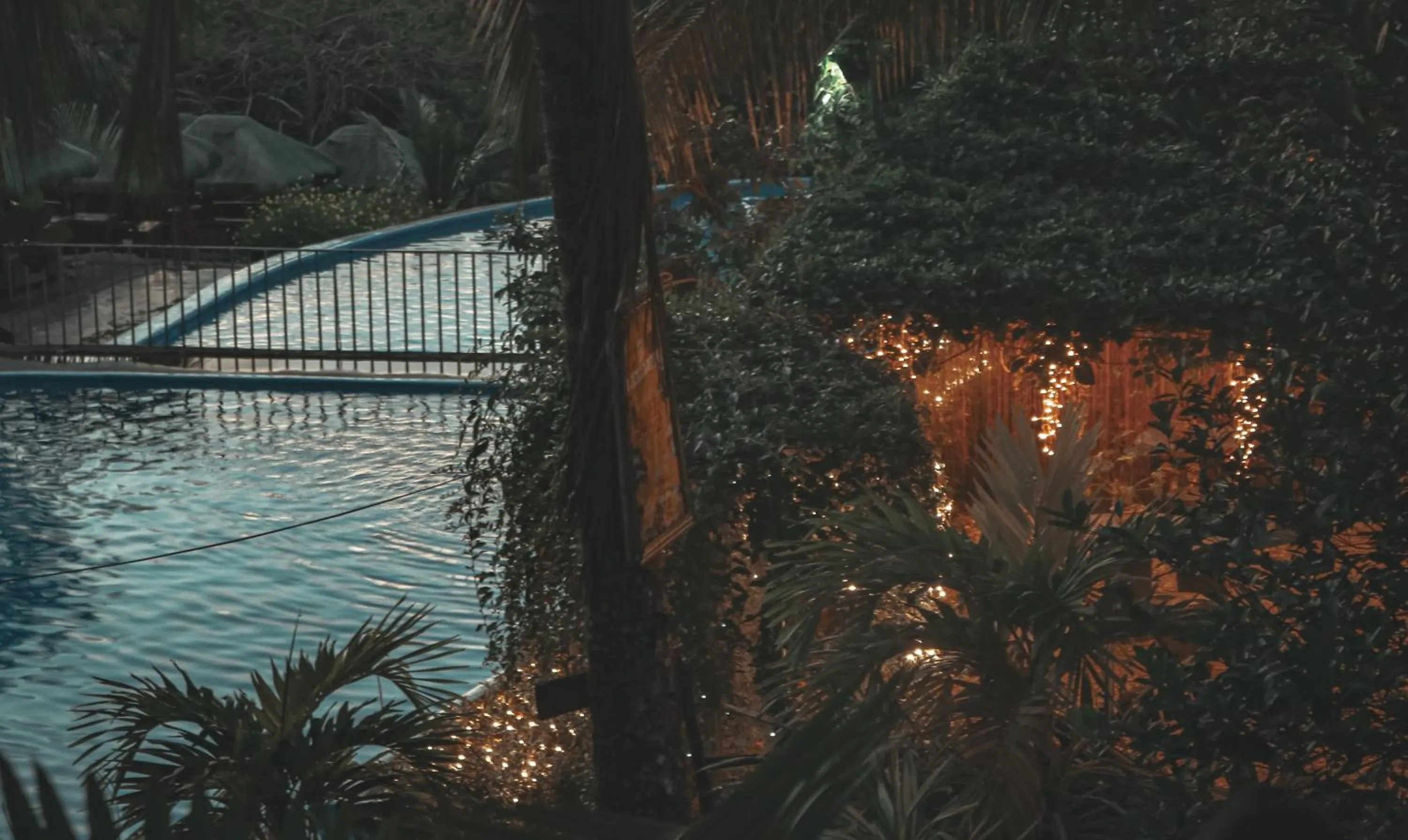 Garden view in Camp Paraiso Resort