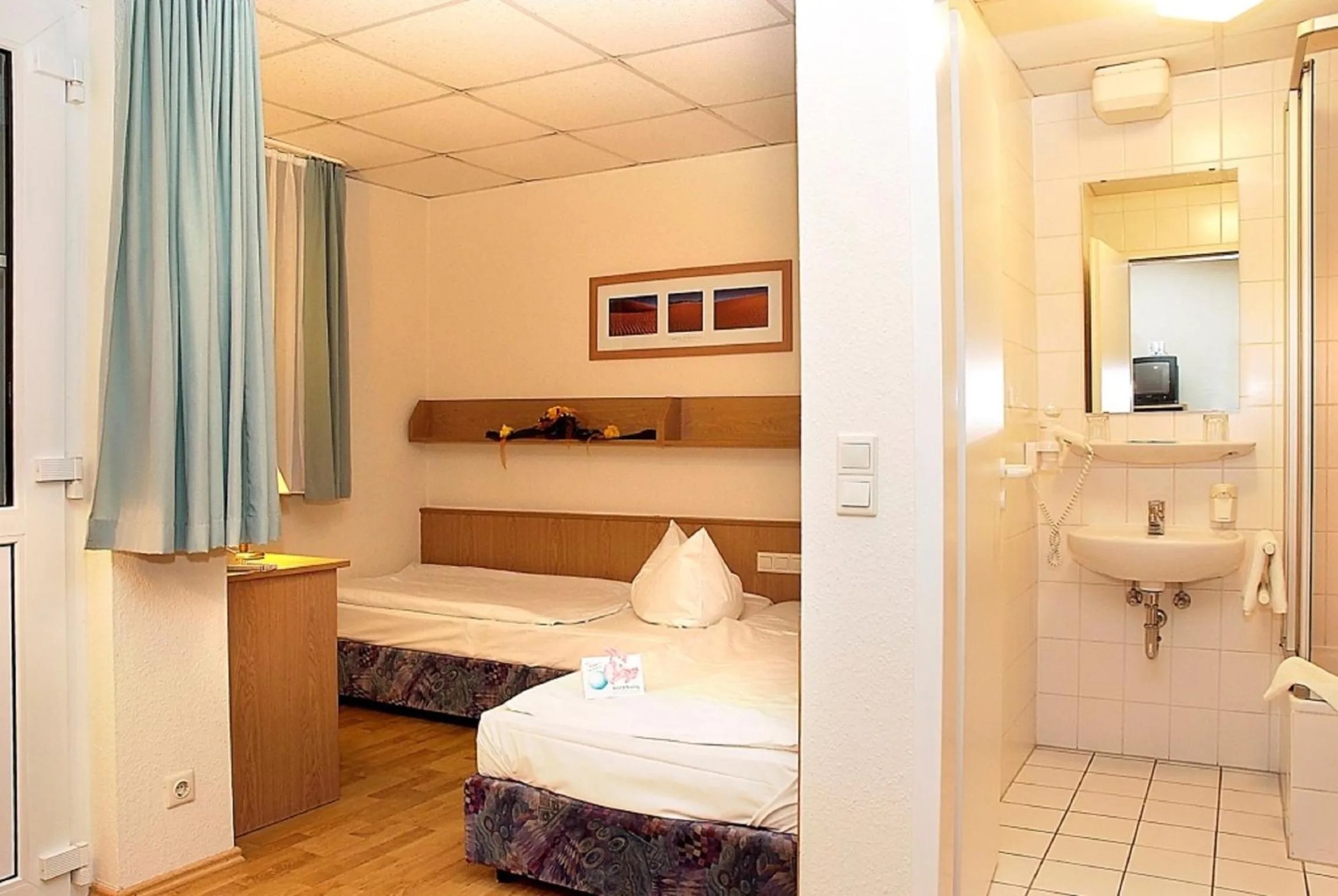 Photo of the whole room, Bed in Jembo Park Hotel