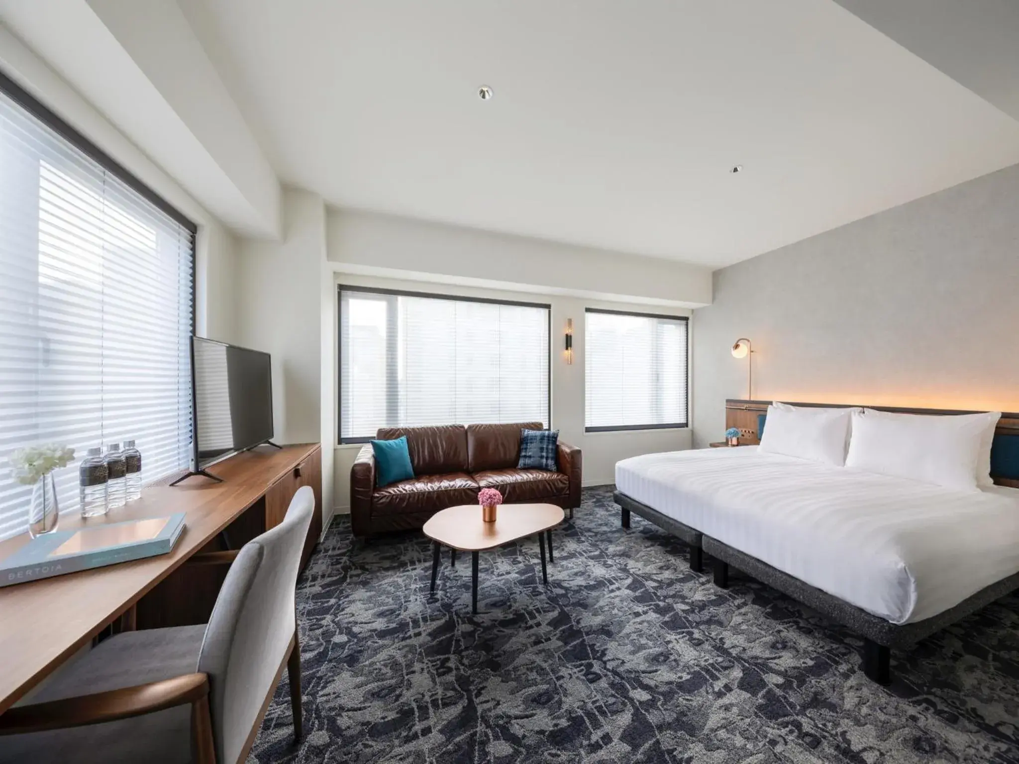 THE LIVELY HONMACHI OSAKA / Vacation STAY 78286 THE LIVELY HONMACHI OSAKA / Vacation STAY 78286