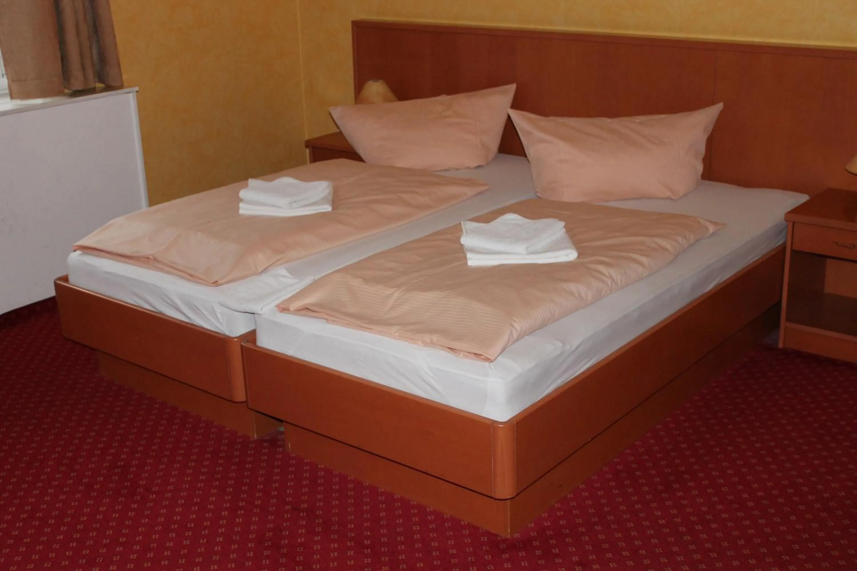 Bed in La Rustica Altstadthotel