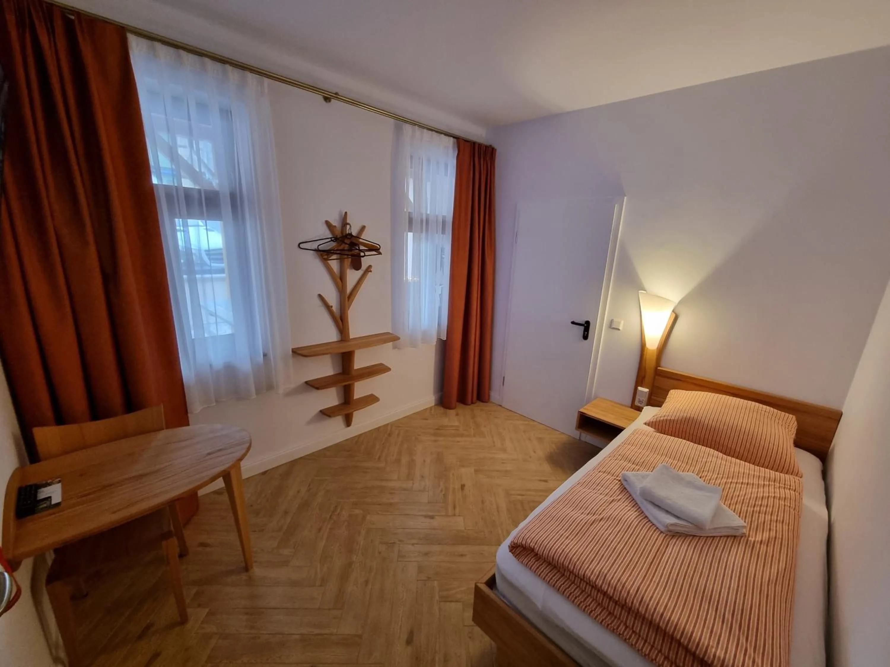 Photo of the whole room, Bed in La Rustica Altstadthotel