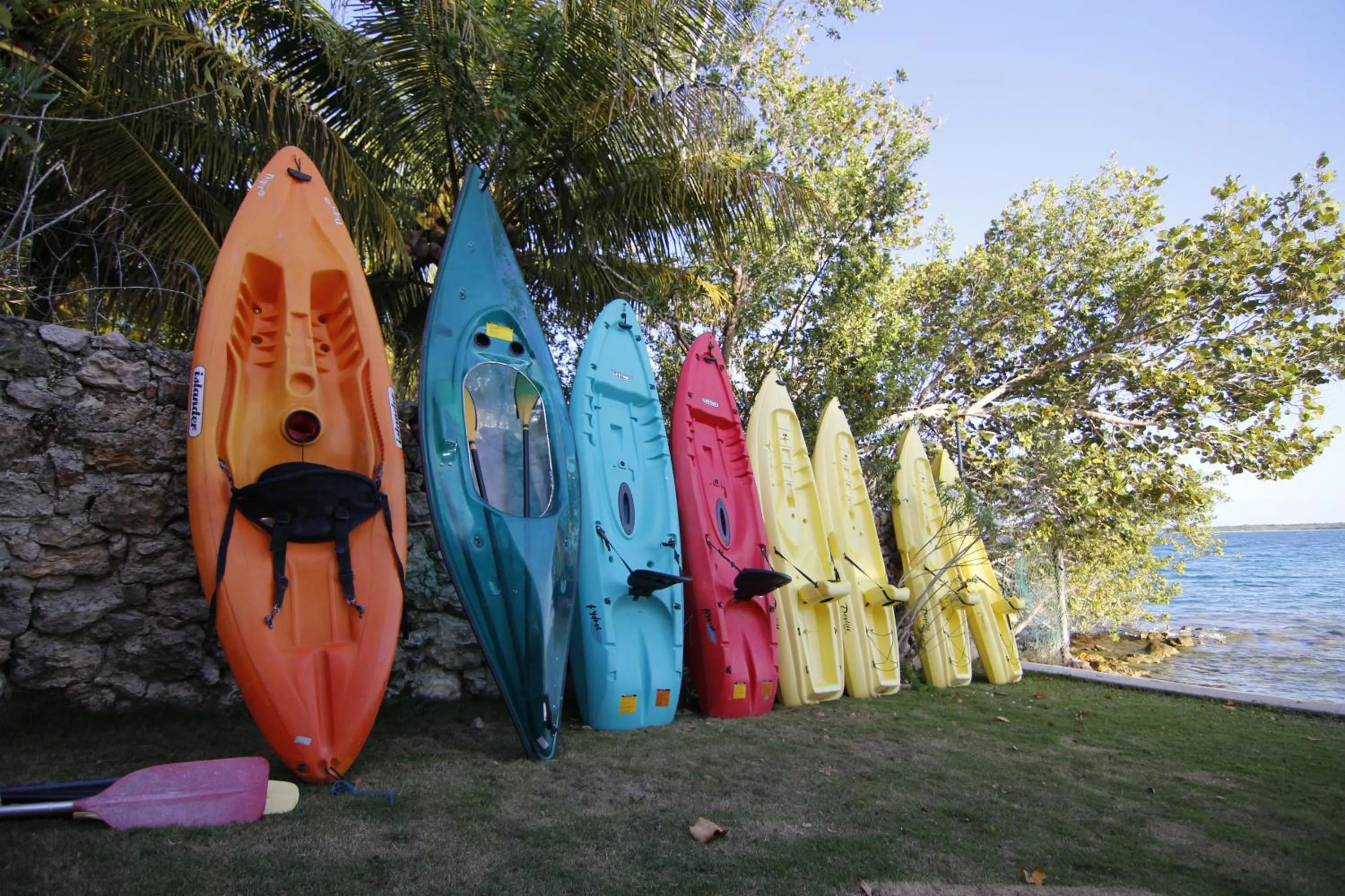 Property building in Coras Place Bacalar Lagoon front