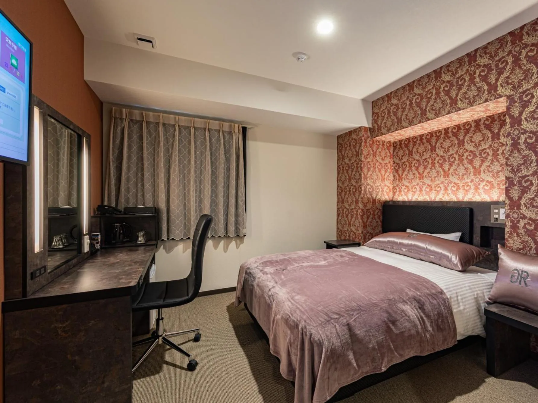 Photo of the whole room, Bed in Green Rich Hotel Kobe Sannomiya (Artificial hot spring Futamata Yunohana)