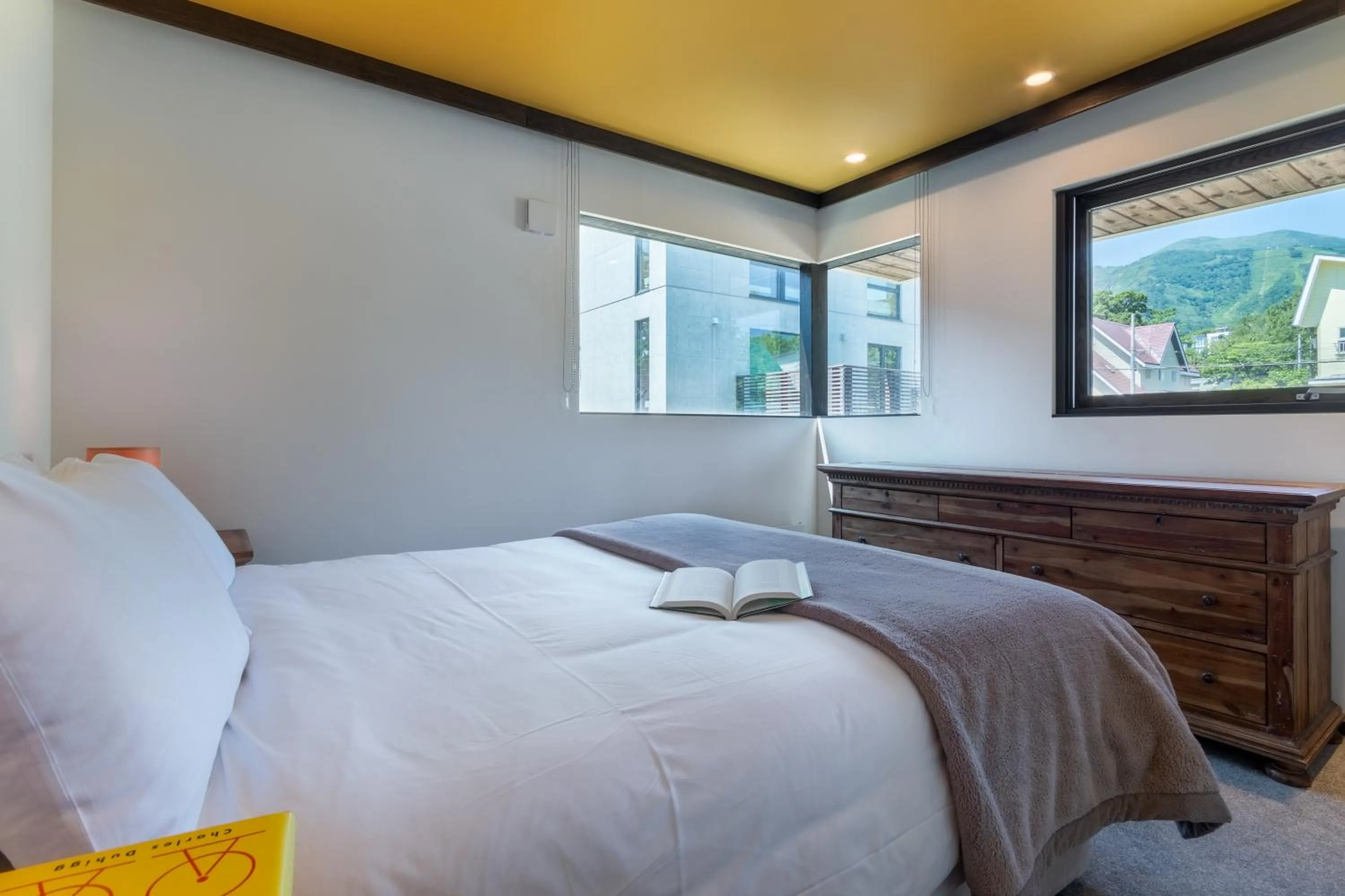 Bedroom, Bed in Gustav's Hideaway by H2 Life