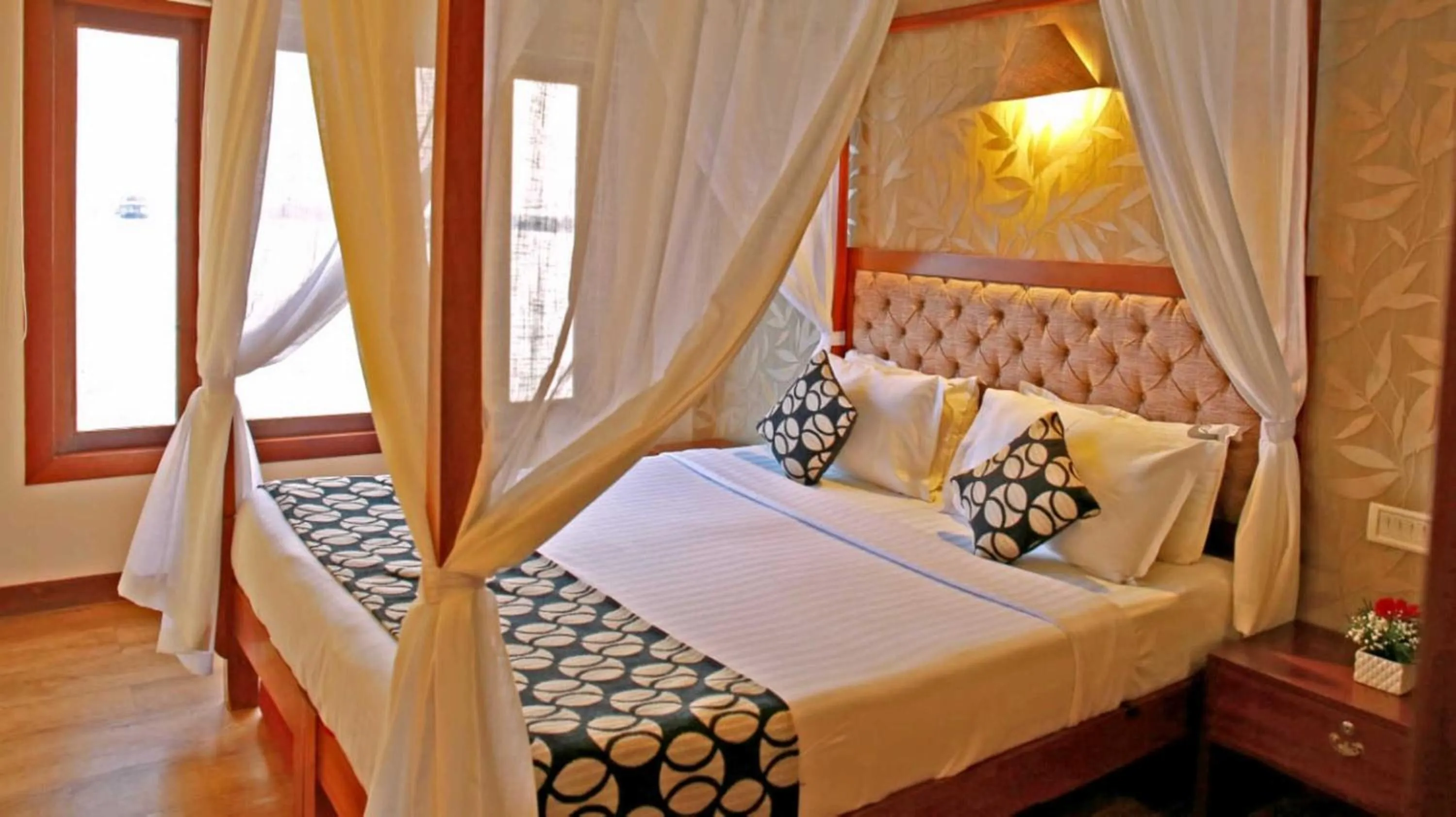 Bedroom, Bed in Cosy Premium Houseboats