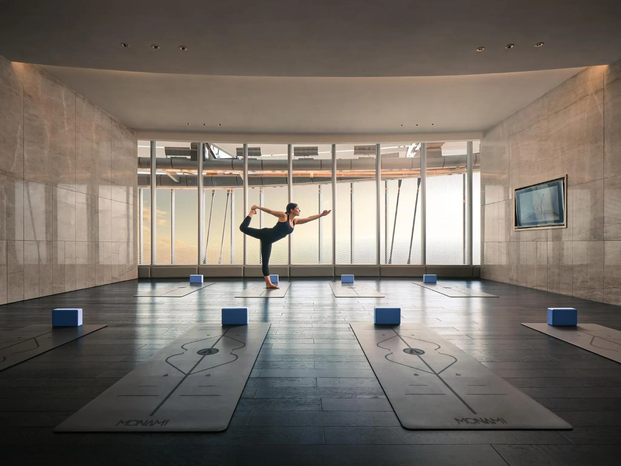 Fitness centre/facilities in J Hotel, Shanghai Tower - Above All Else, Overlooking the Bund