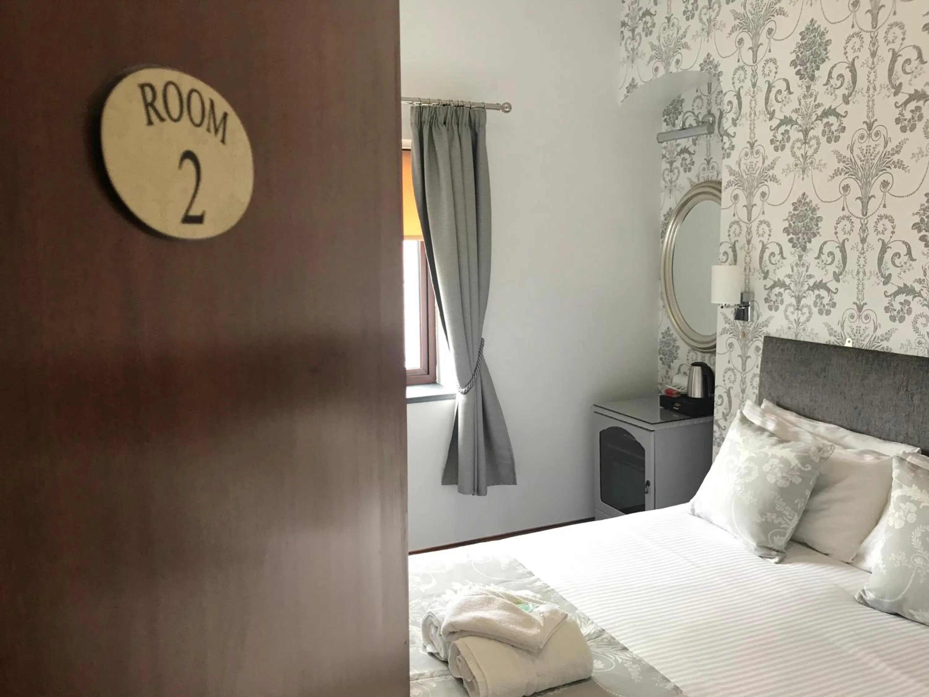 Decorative detail, Bed in The Strathmore