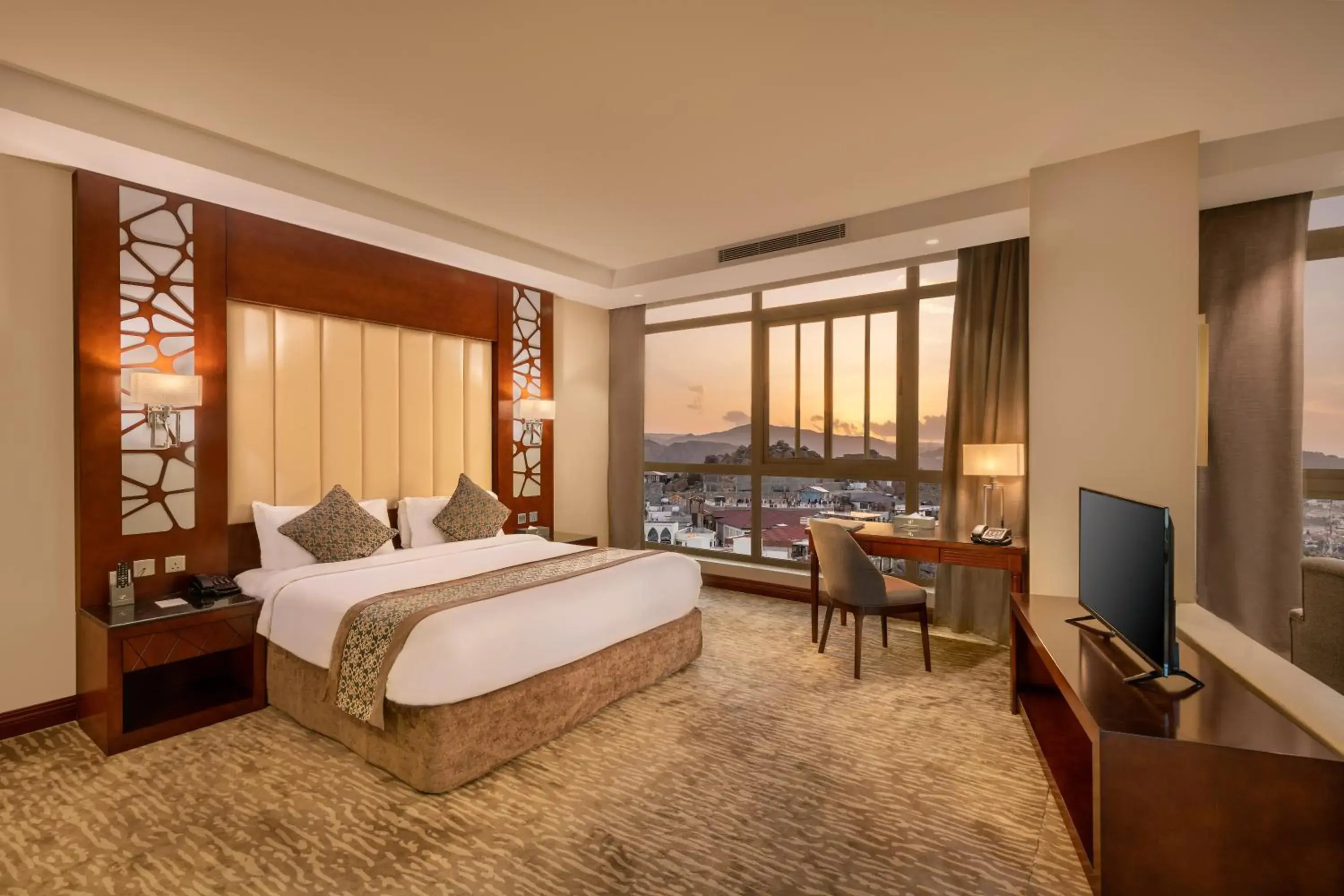 Superior Suite in Sarwat Park Hotel Superior Suite in Sarwat Park Hotel